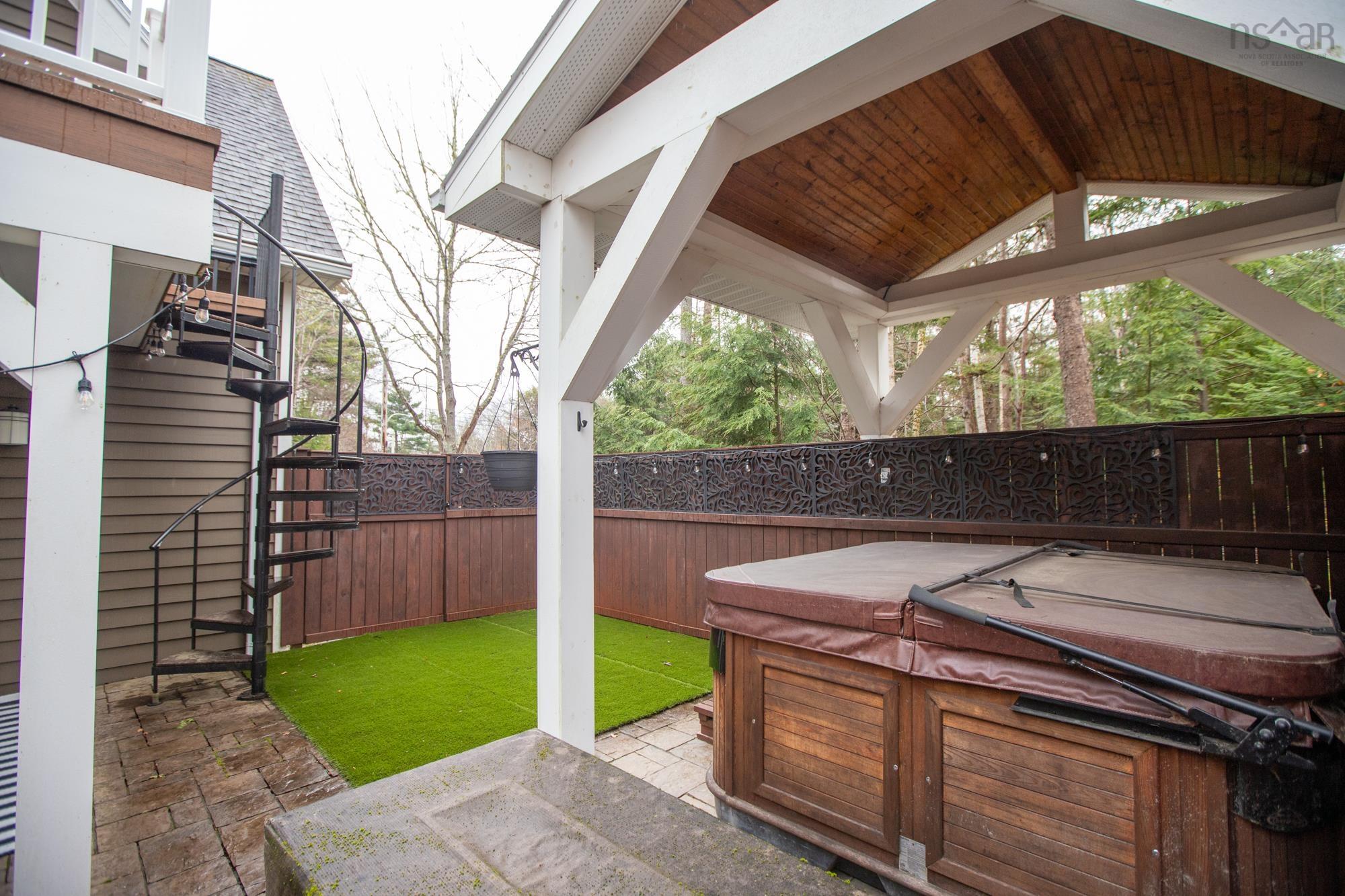 21 Forest Lane, Bedford, NS (MLS 202602246)