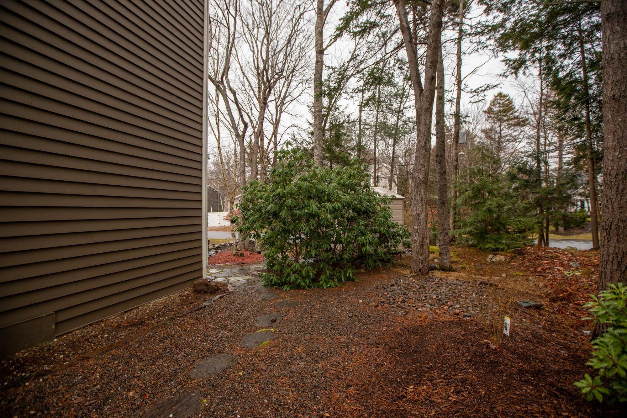 21 Forest Lane, Bedford, NS (MLS 202602246)