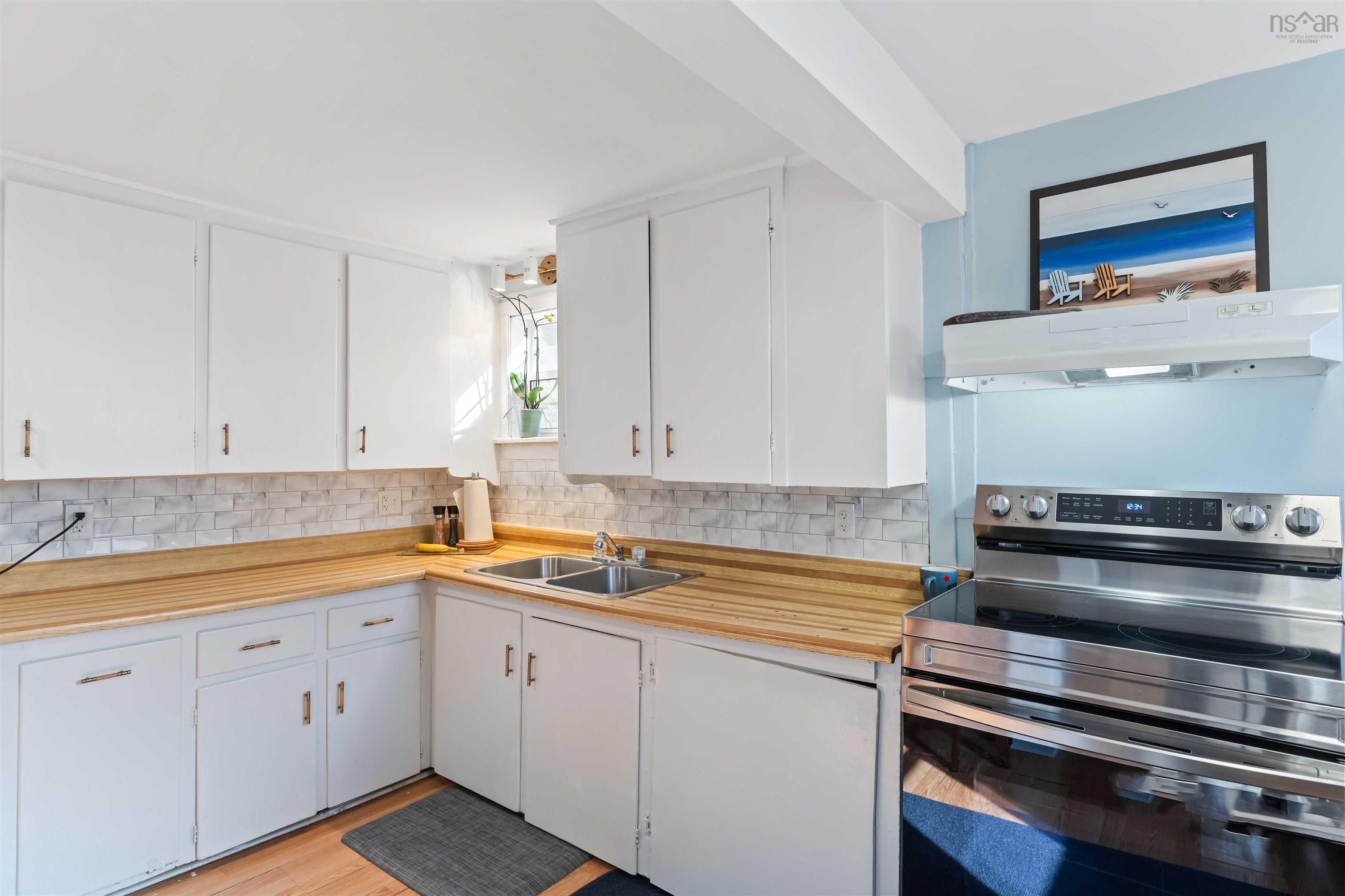 $249,400.00: 1400 Marshall Road, Kingston