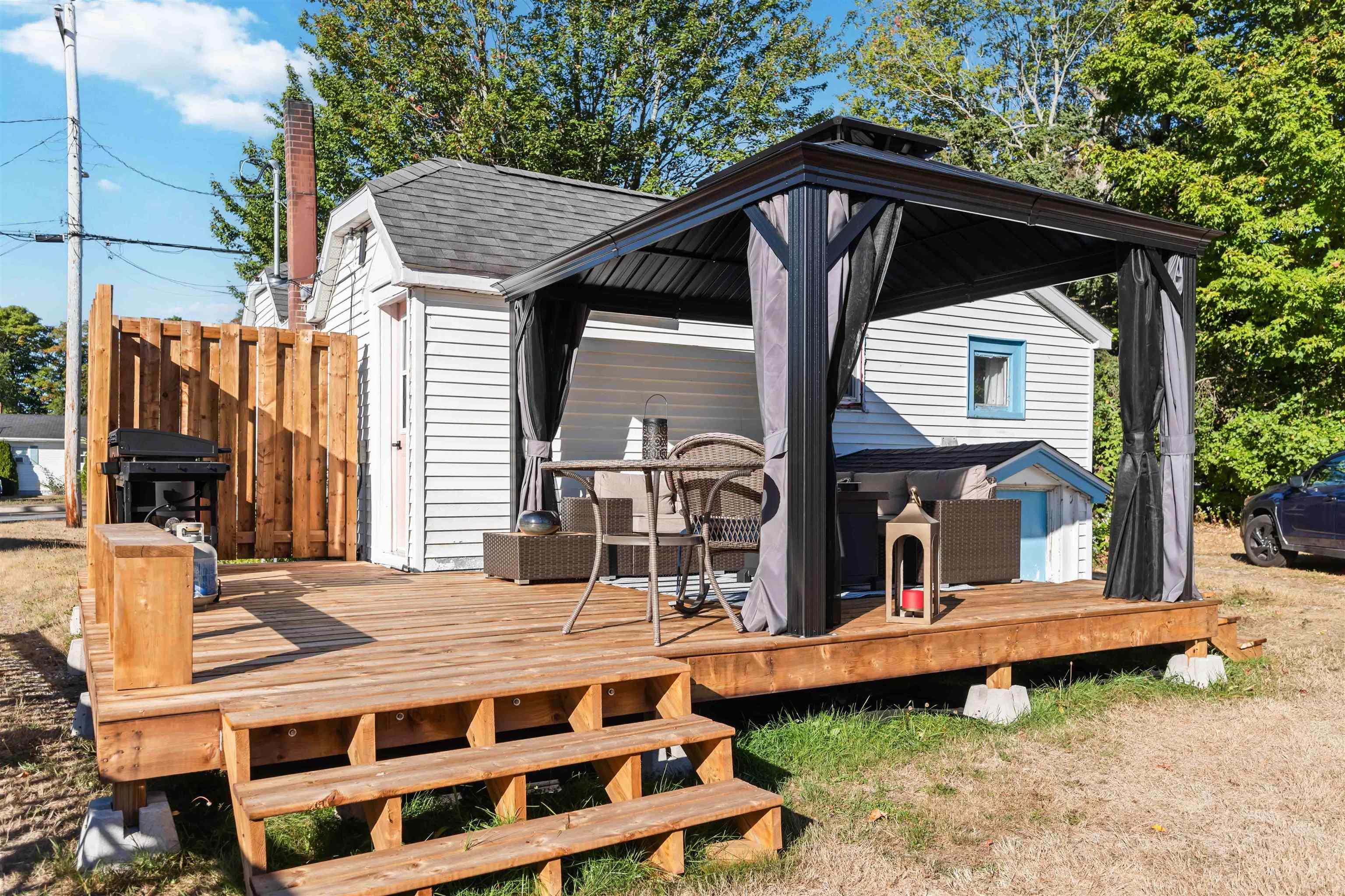 $249,400.00: 1400 Marshall Road, Kingston