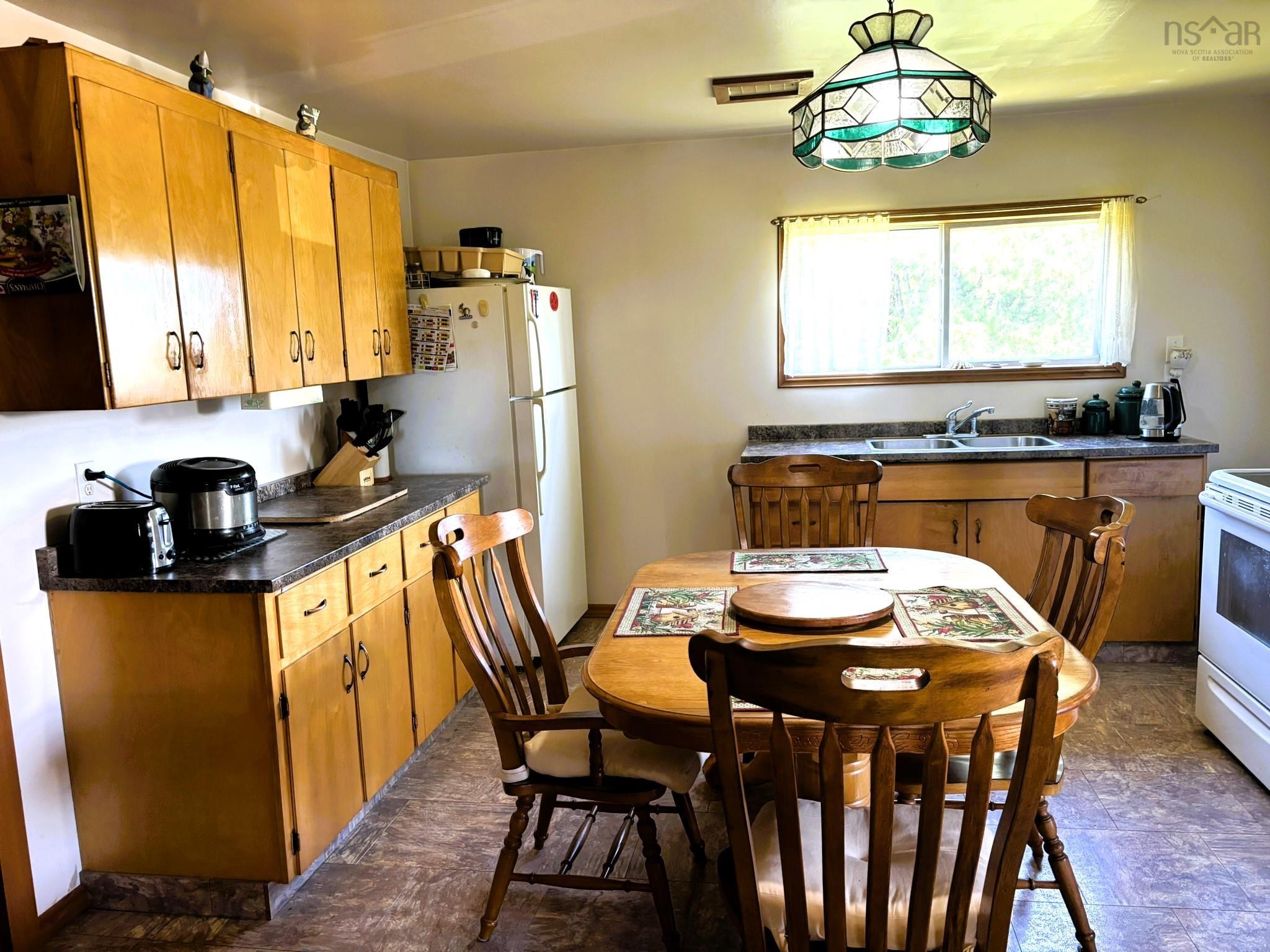 $199,900.00: 7643 Hwy#2 Highway, West Brook