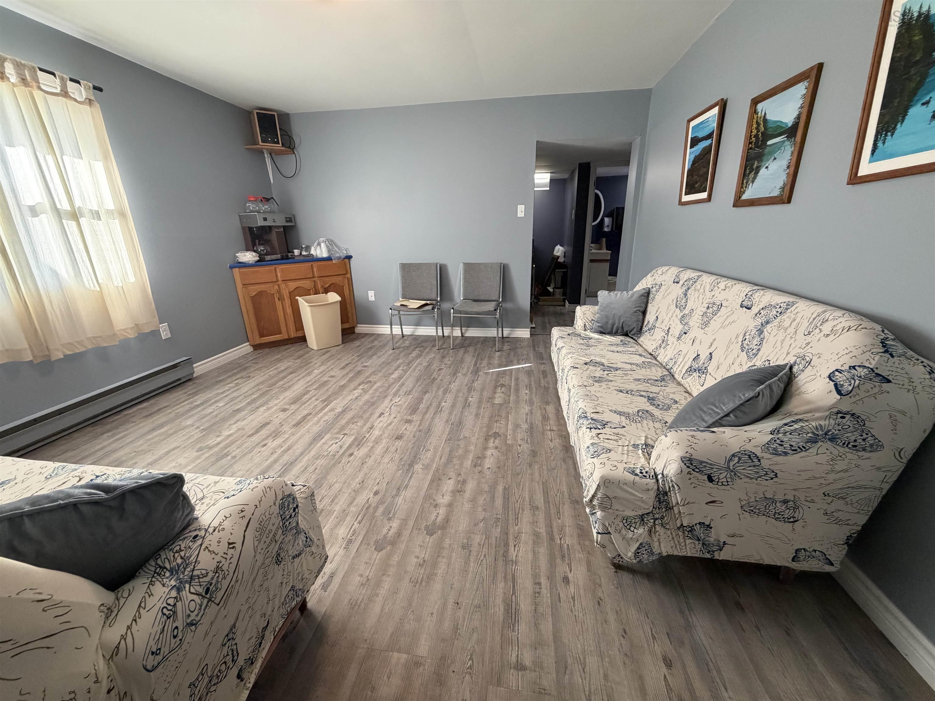 $159,900.00: 429 Highway 7, Ecum Secum