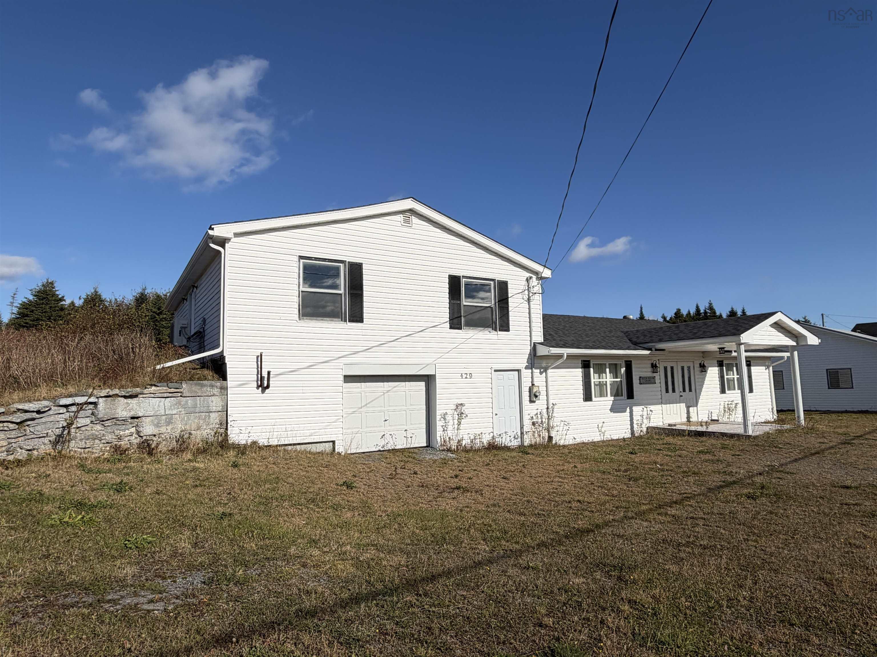$159,900.00: 429 Highway 7, Ecum Secum