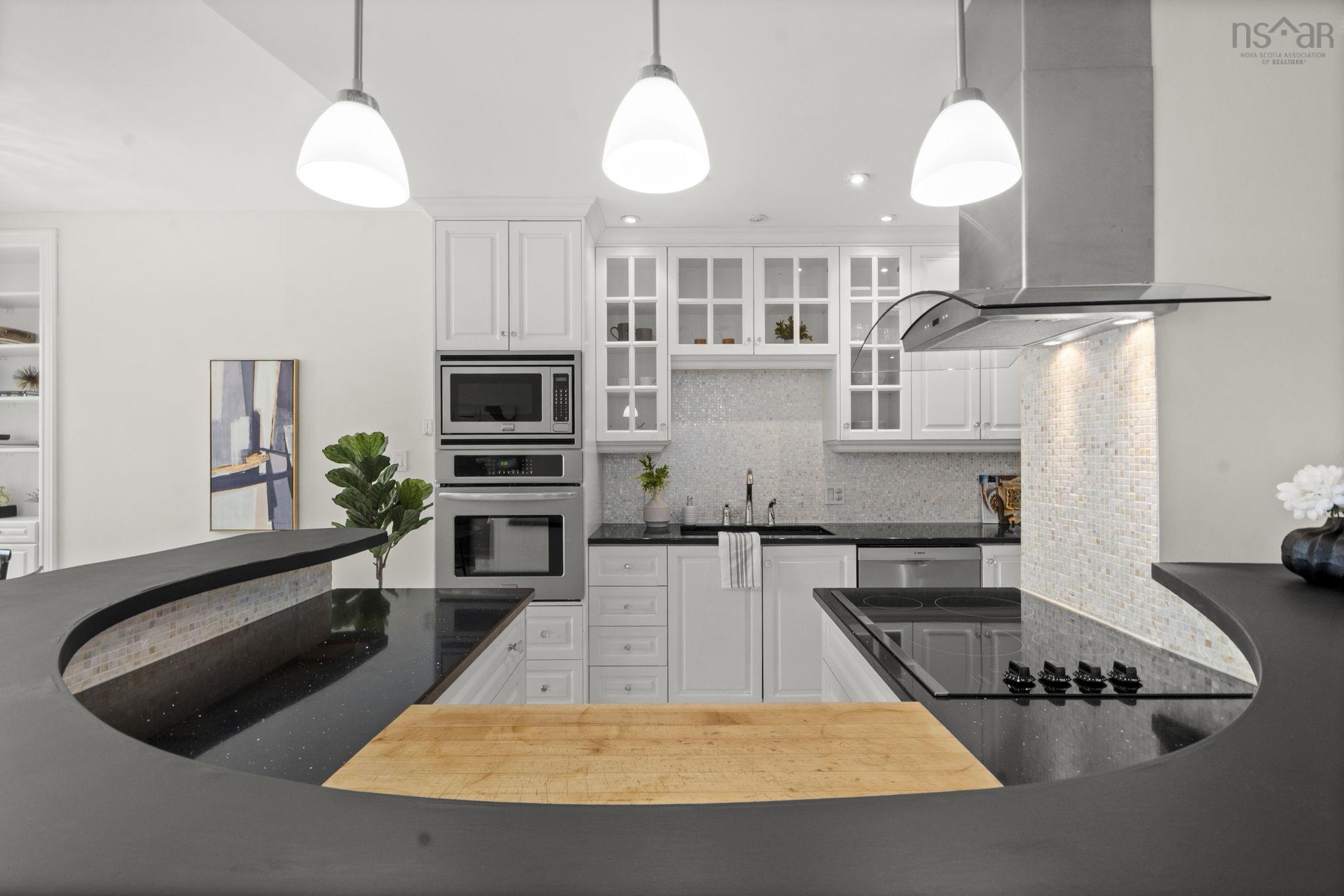 504 6095 Coburg Road, Halifax, NS (MLS 202602269)