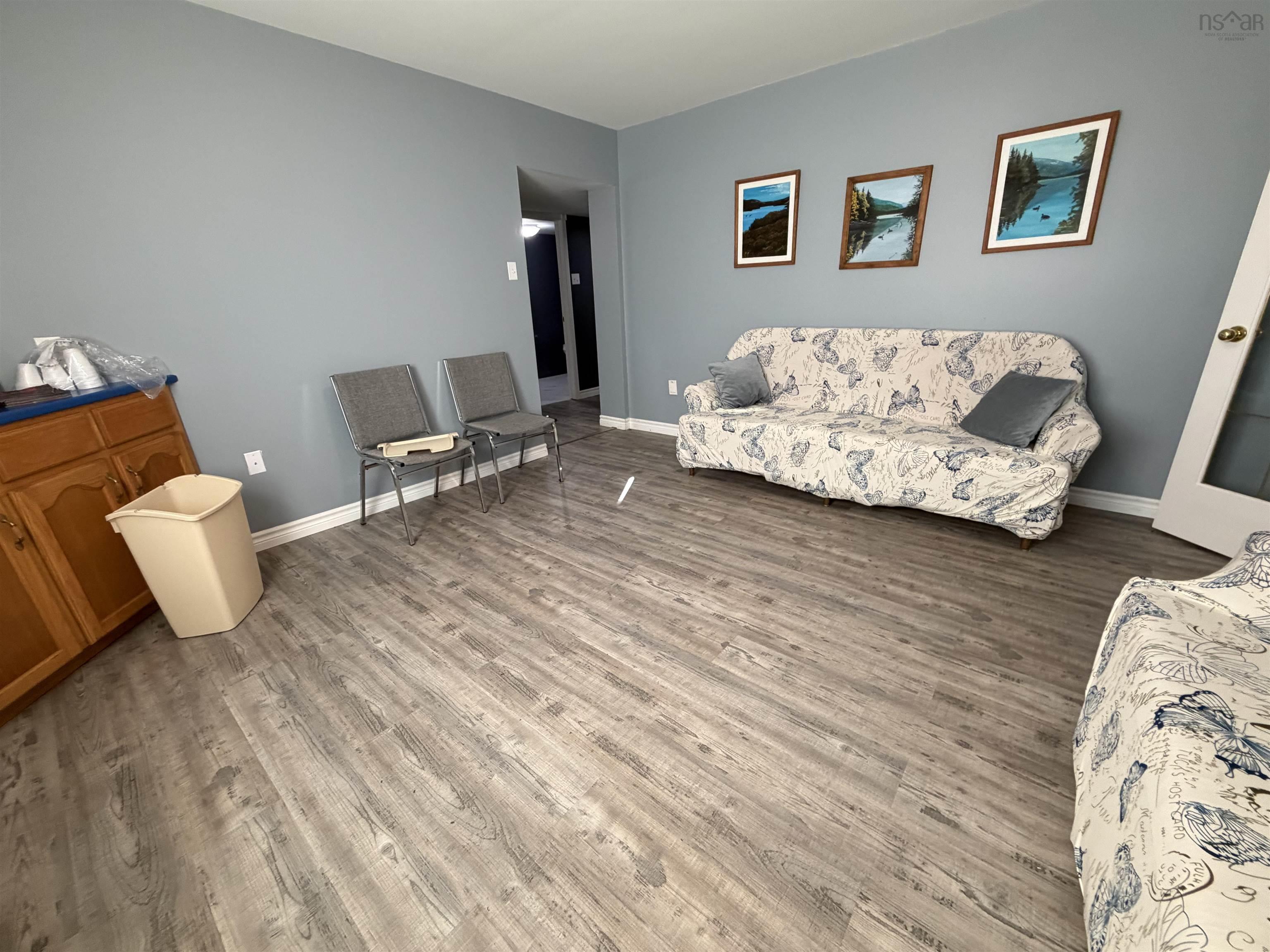 $159,900.00: 429 Highway 7, Ecum Secum