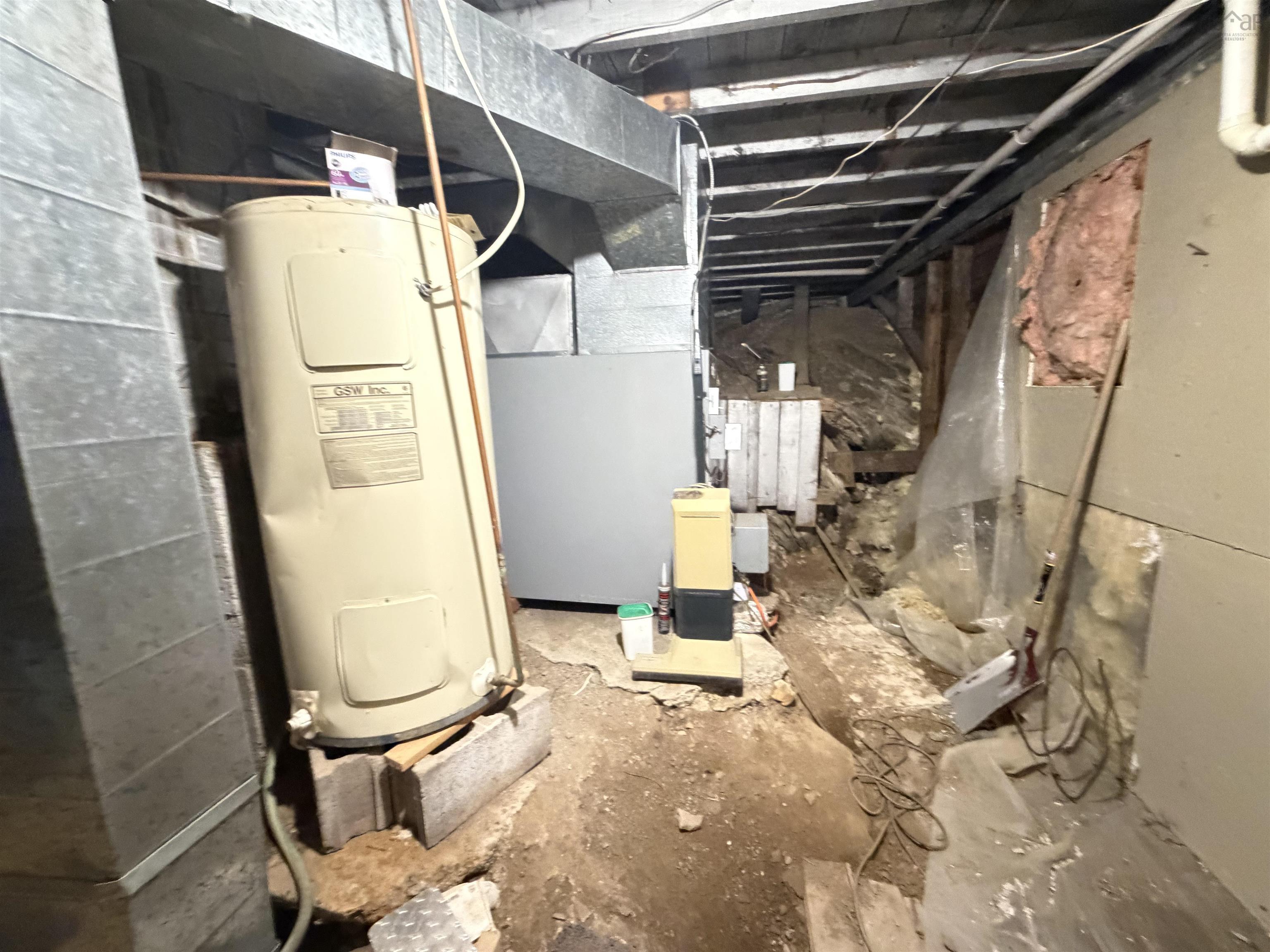 $159,900.00: 429 Highway 7, Ecum Secum