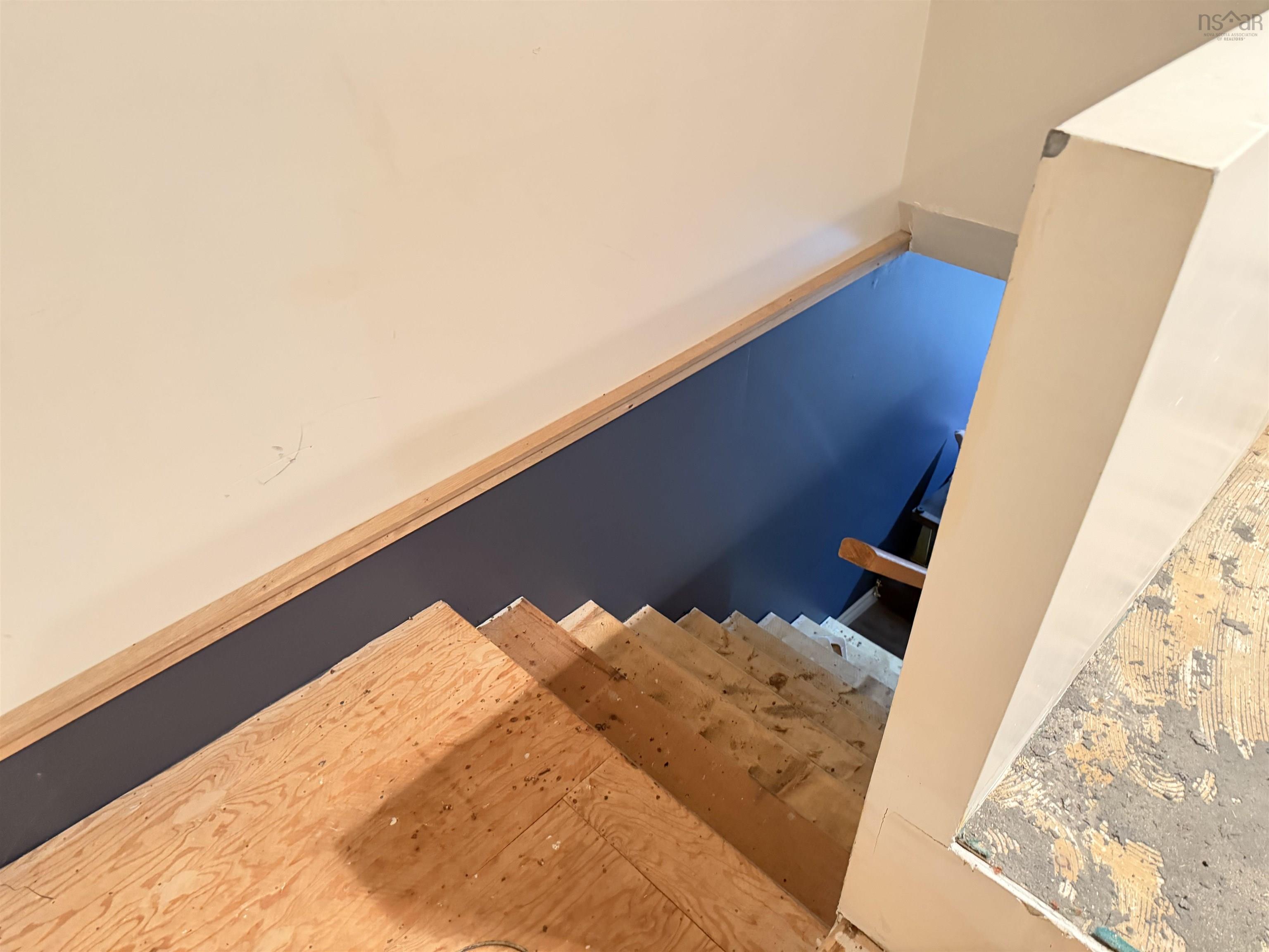 $159,900.00: 429 Highway 7, Ecum Secum