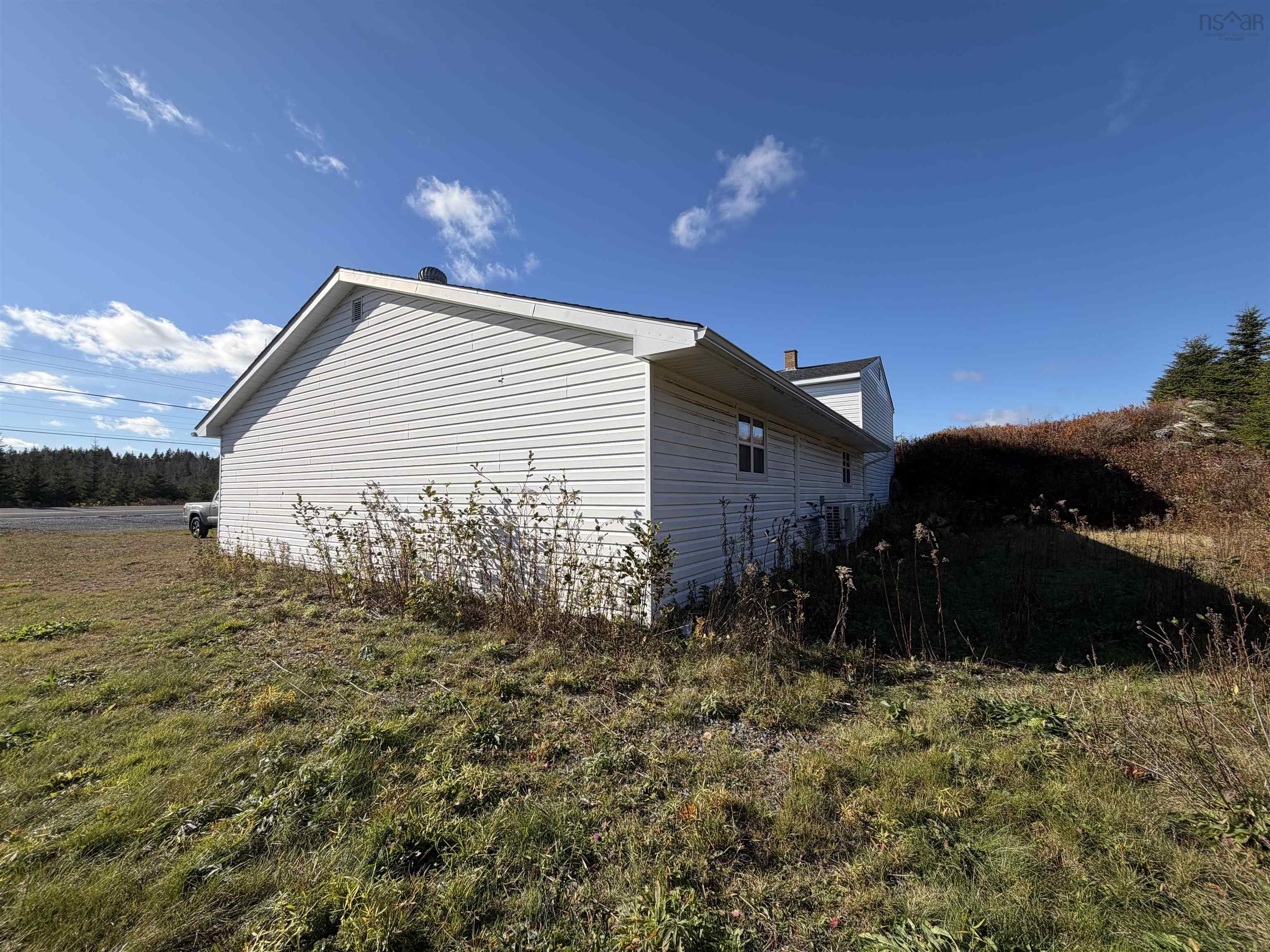 $159,900.00: 429 Highway 7, Ecum Secum