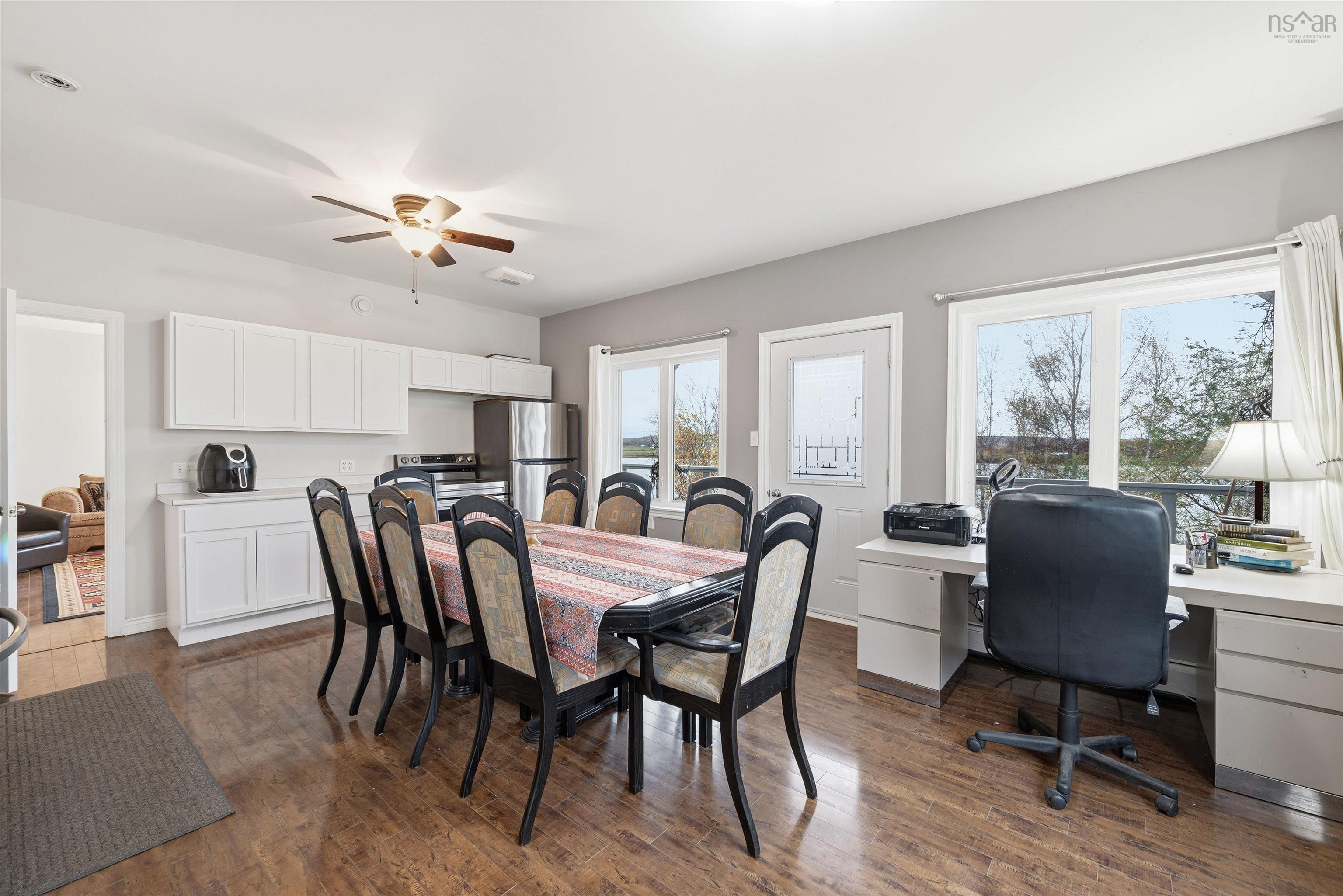 $995,000.00: 215 Cloverdale Drive, Martock