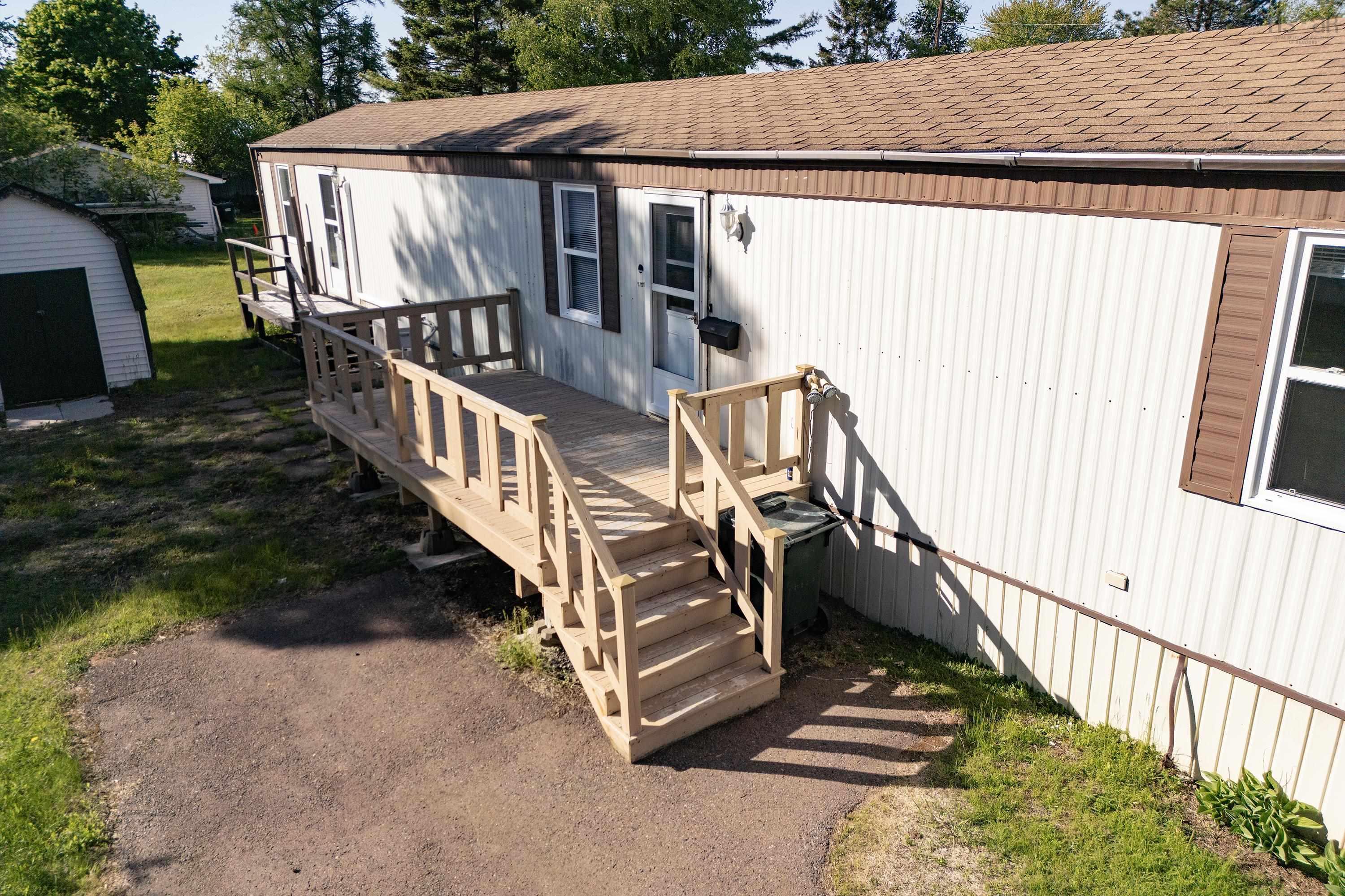 $109,900.00: 2 Costin Drive, Amherst