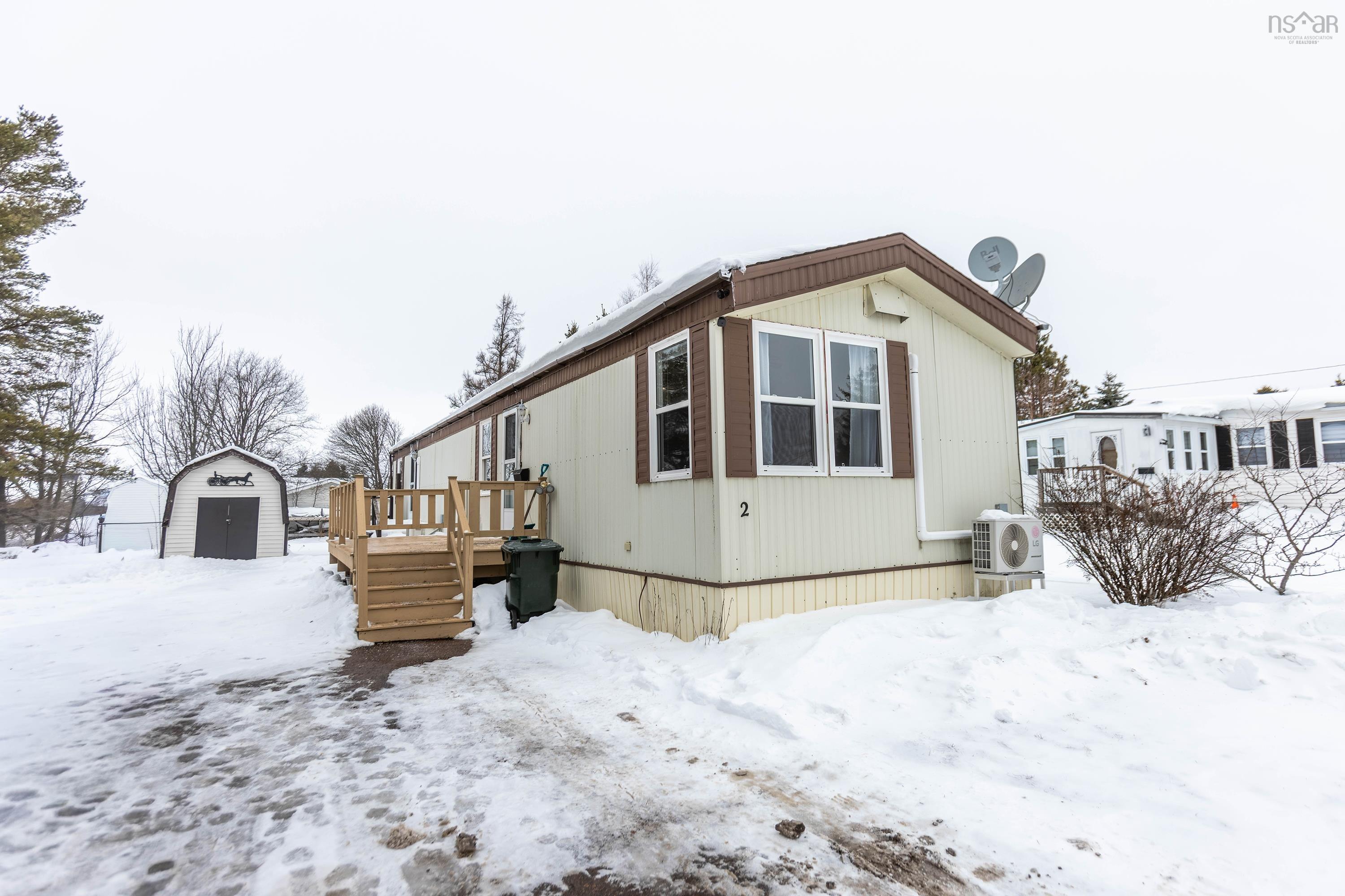 $144,900.00: 2 Costin Drive, Amherst