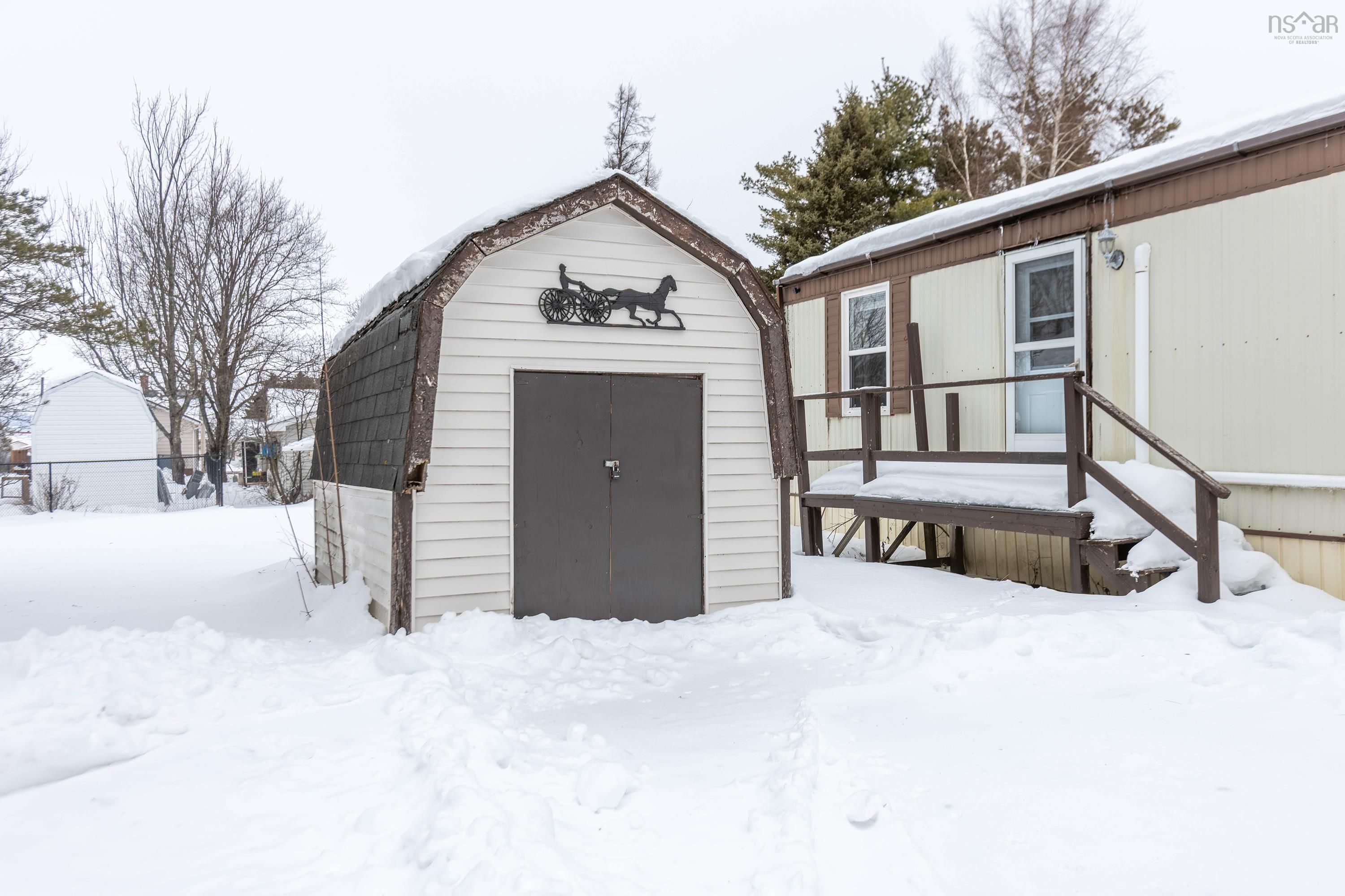 $144,900.00: 2 Costin Drive, Amherst