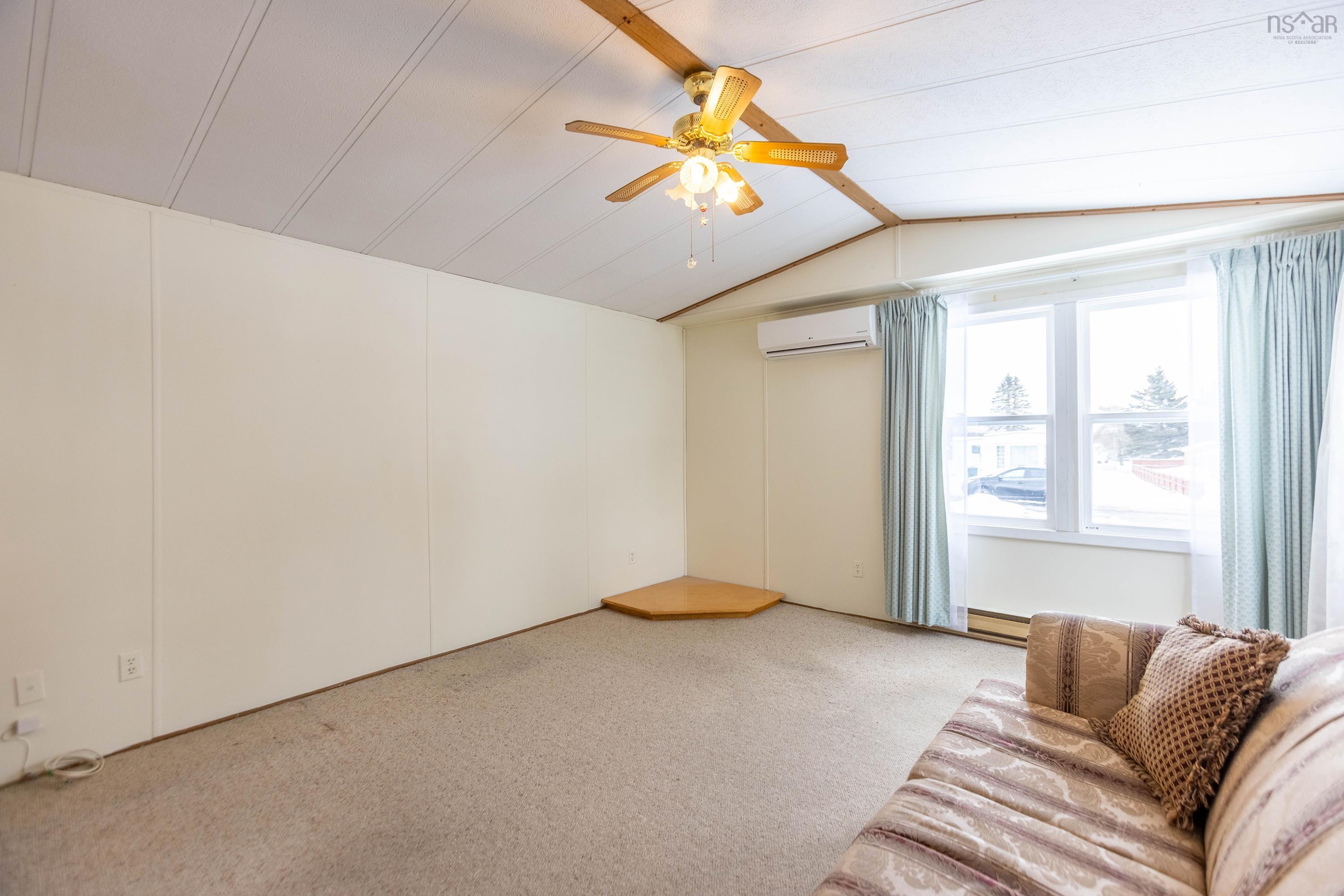 $109,900.00: 2 Costin Drive, Amherst