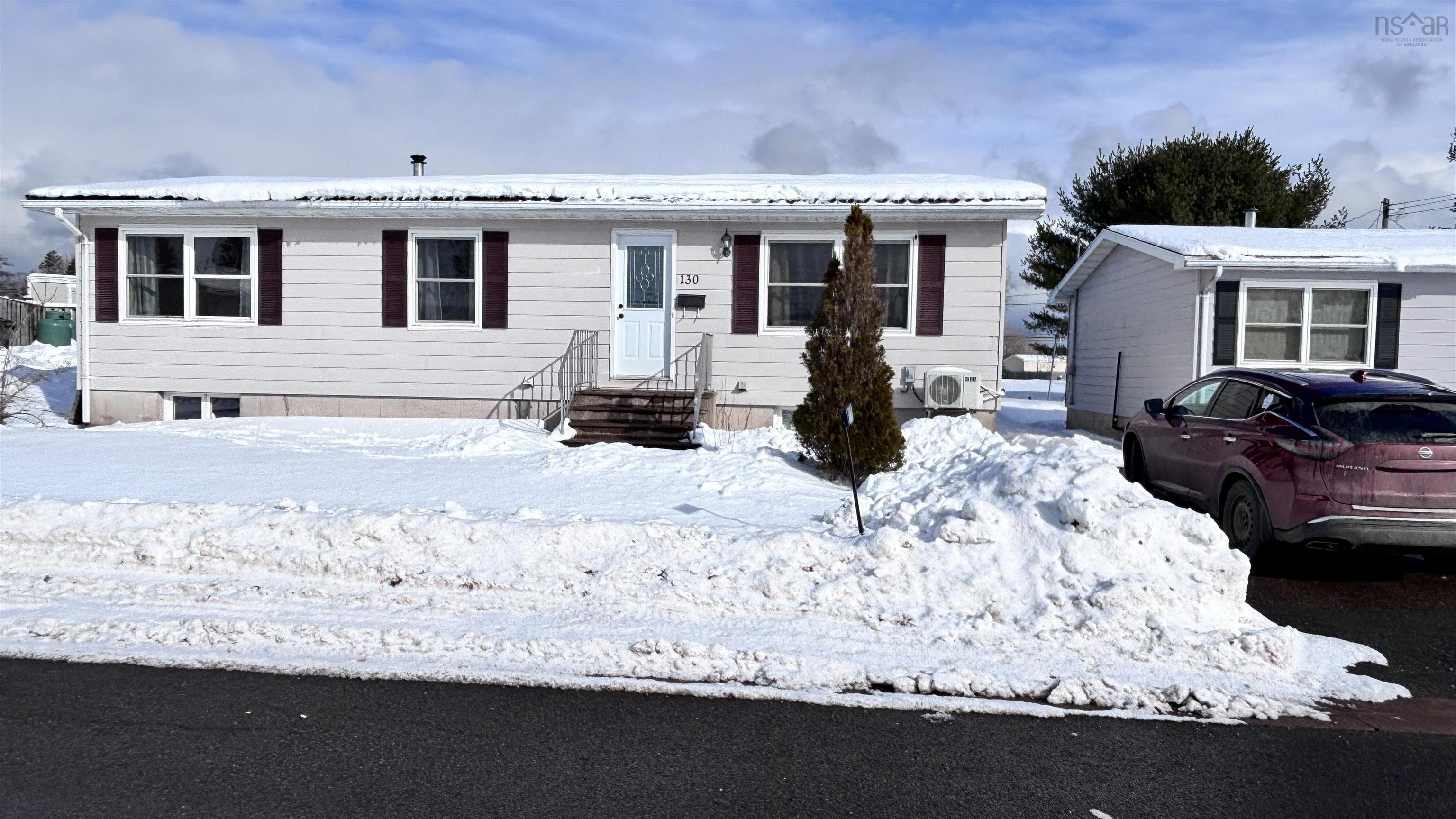 $329,900.00: 130 PASSCHENDAELE Avenue, Debert