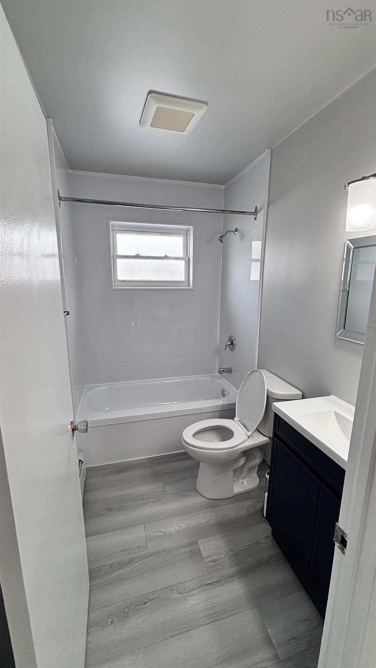 $329,900.00: 130 PASSCHENDAELE Avenue, Debert