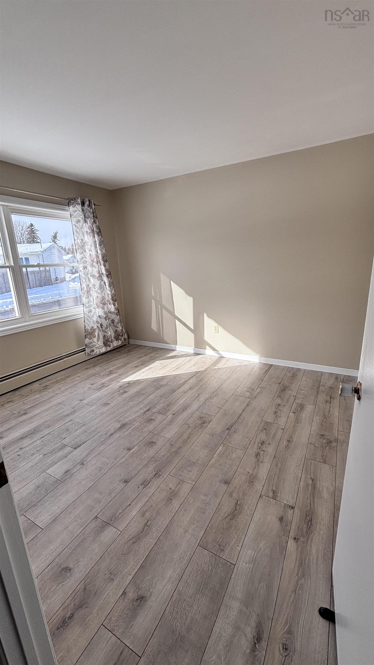 $329,900.00: 130 PASSCHENDAELE Avenue, Debert