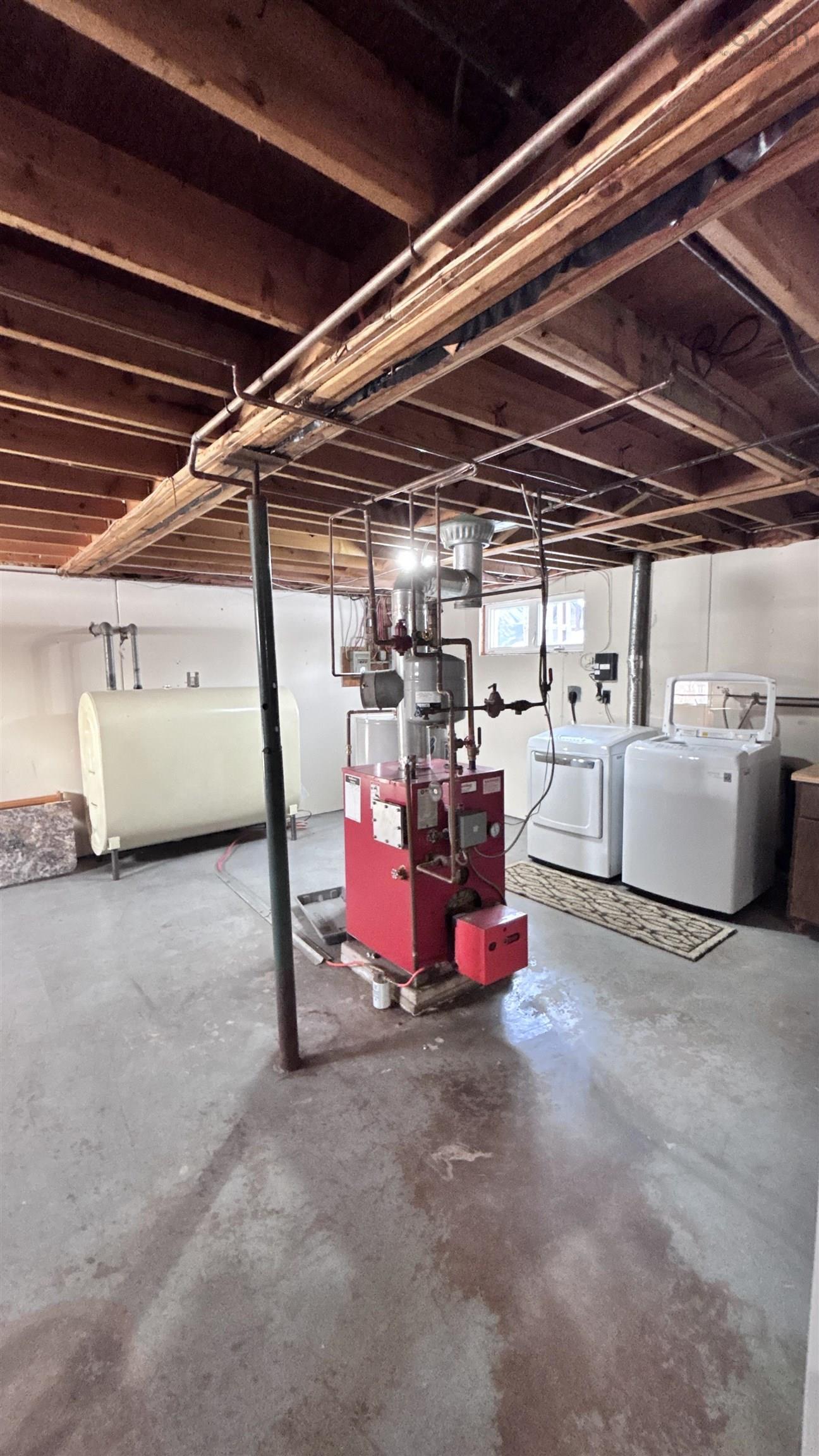 $329,900.00: 130 PASSCHENDAELE Avenue, Debert