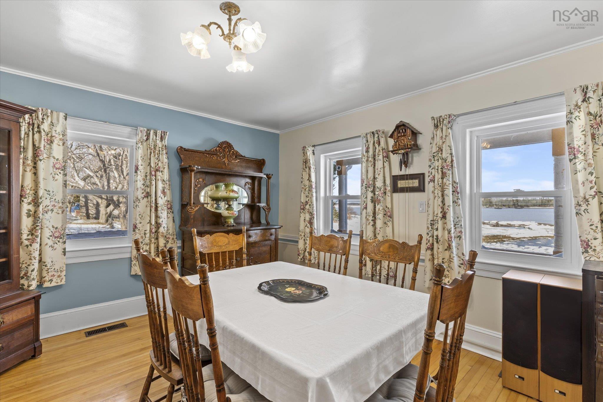 $549,900.00: 406 Kingsburg Road, Lower Rose Bay