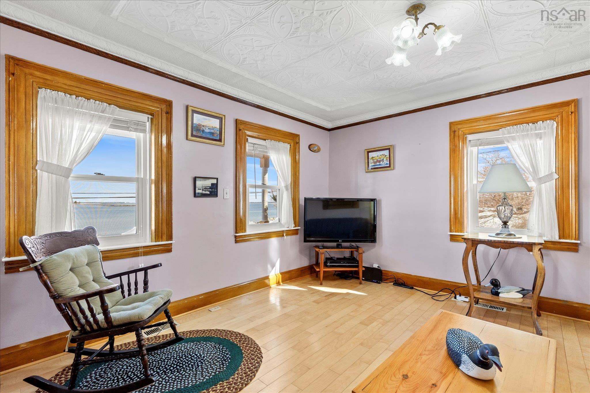$549,900.00: 406 Kingsburg Road, Lower Rose Bay