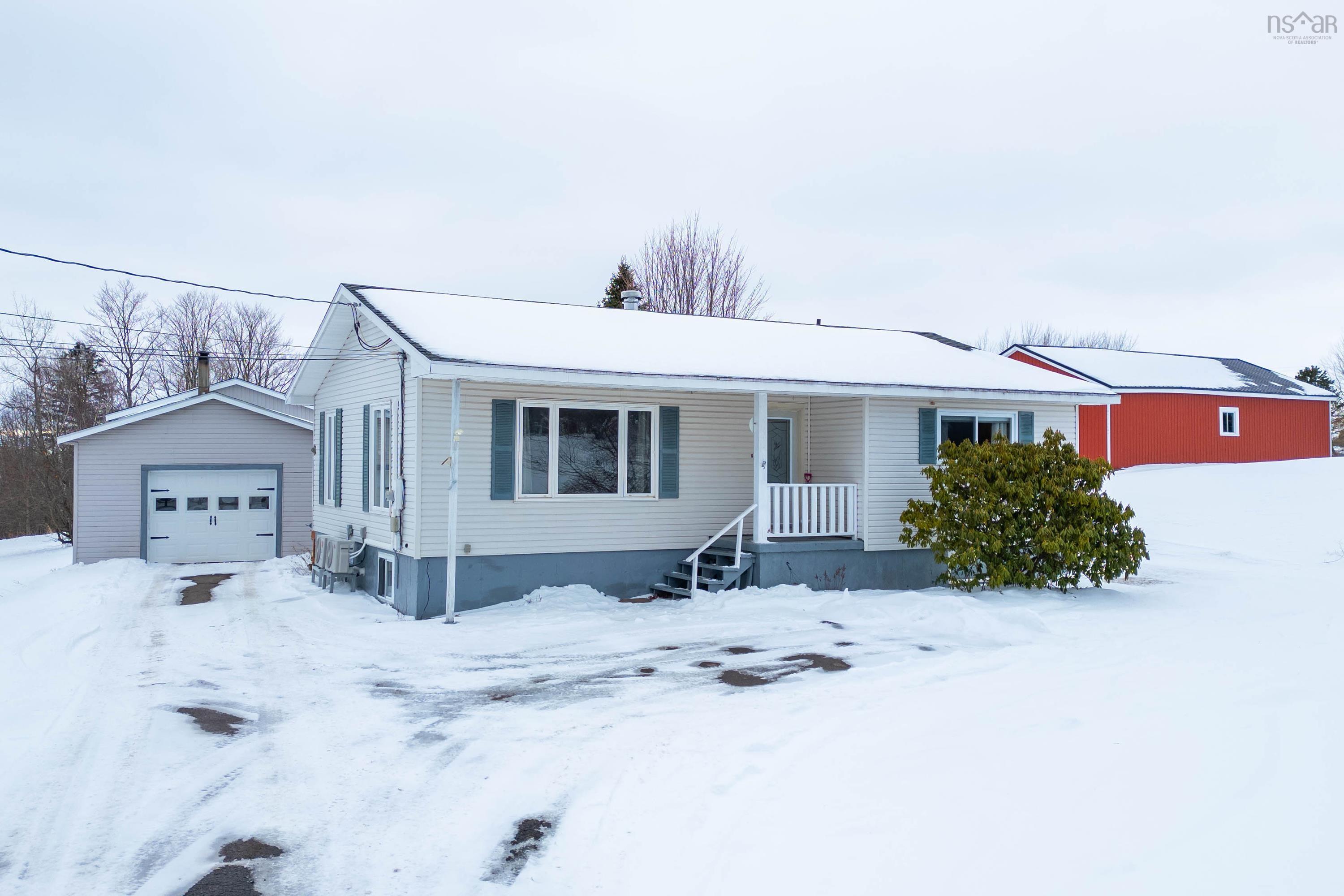 $319,900.00: 482 Highway 204, Brookdale