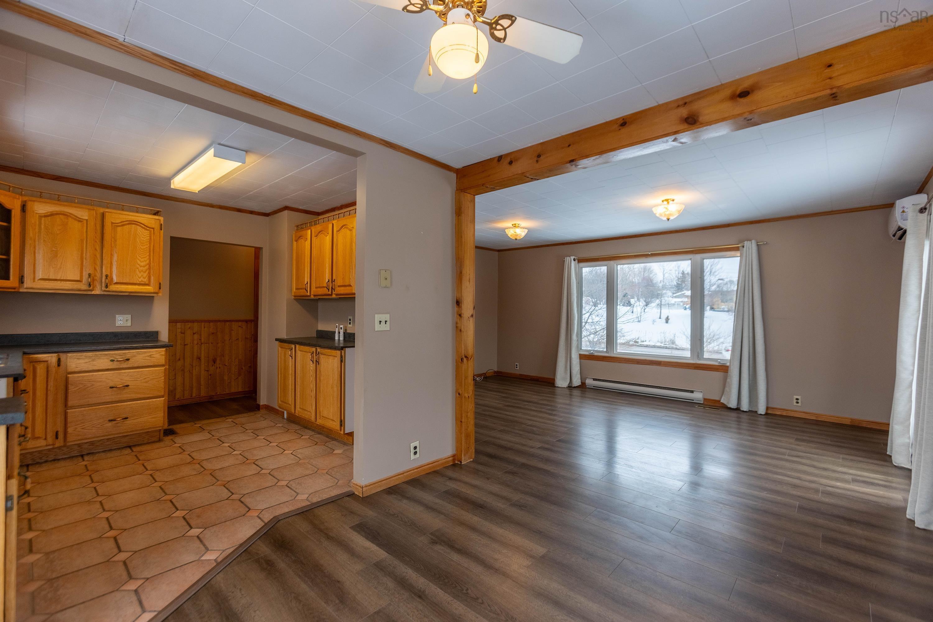 $319,900.00: 482 Highway 204, Brookdale