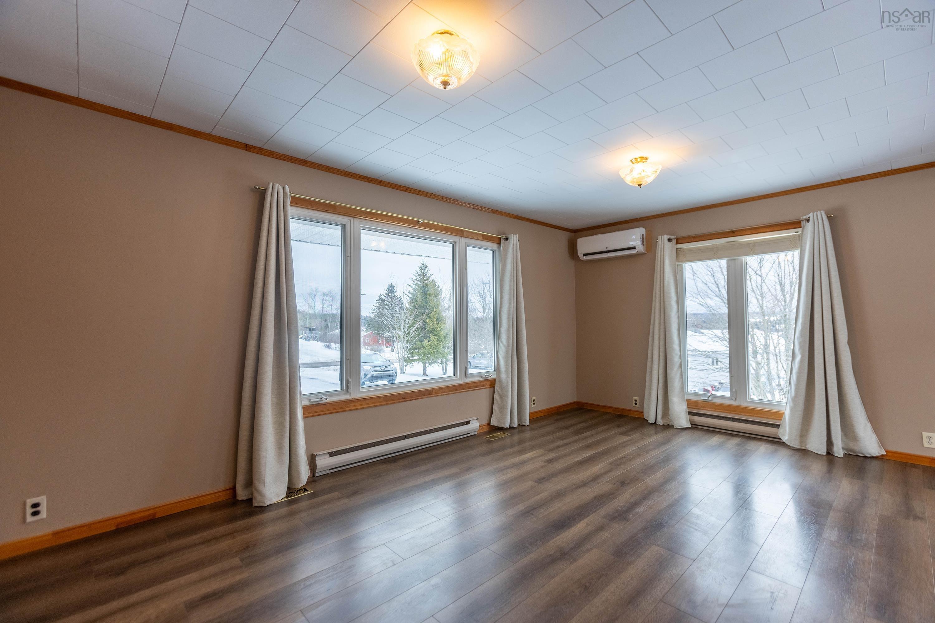 $319,900.00: 482 Highway 204, Brookdale