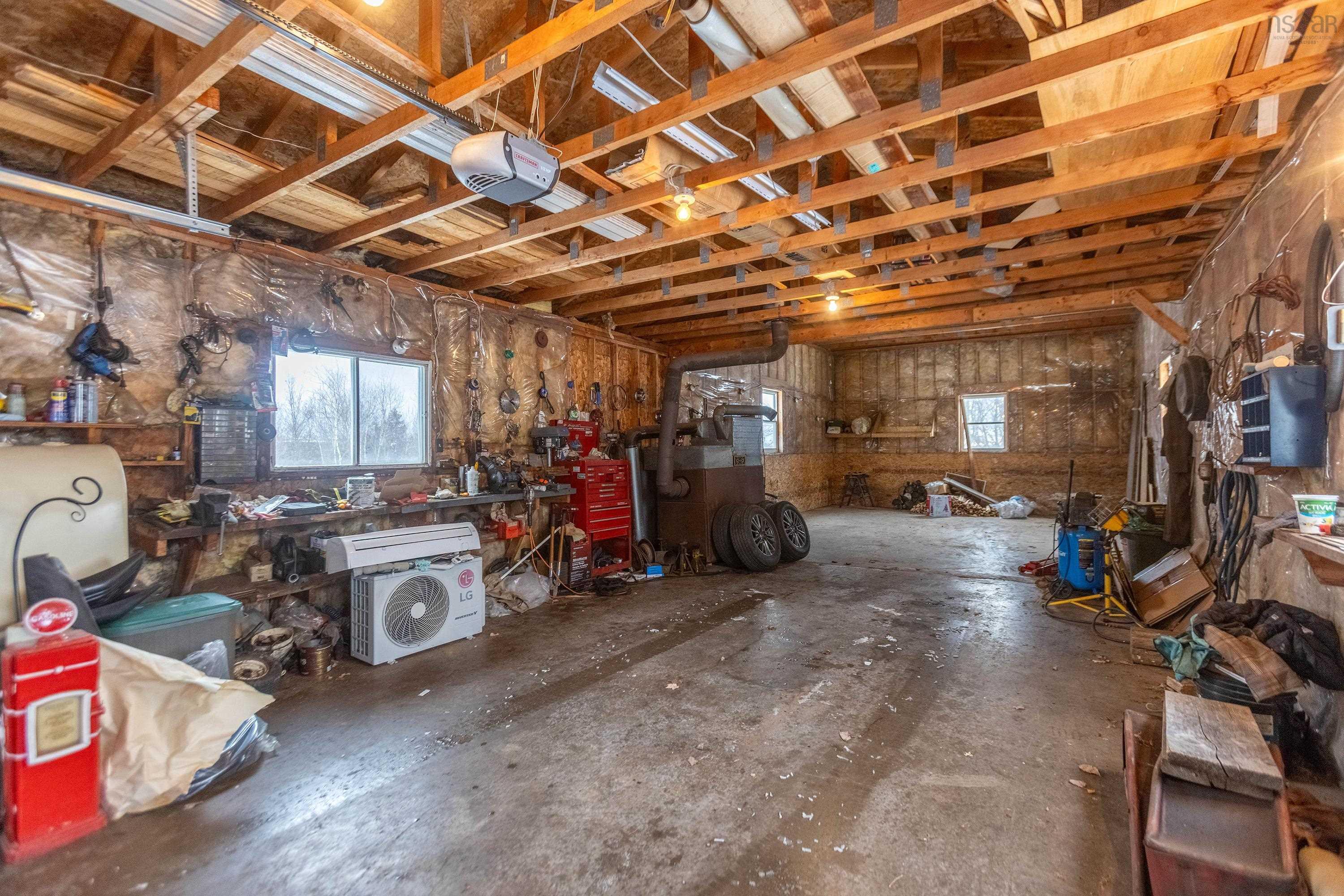 $319,900.00: 482 Highway 204, Brookdale