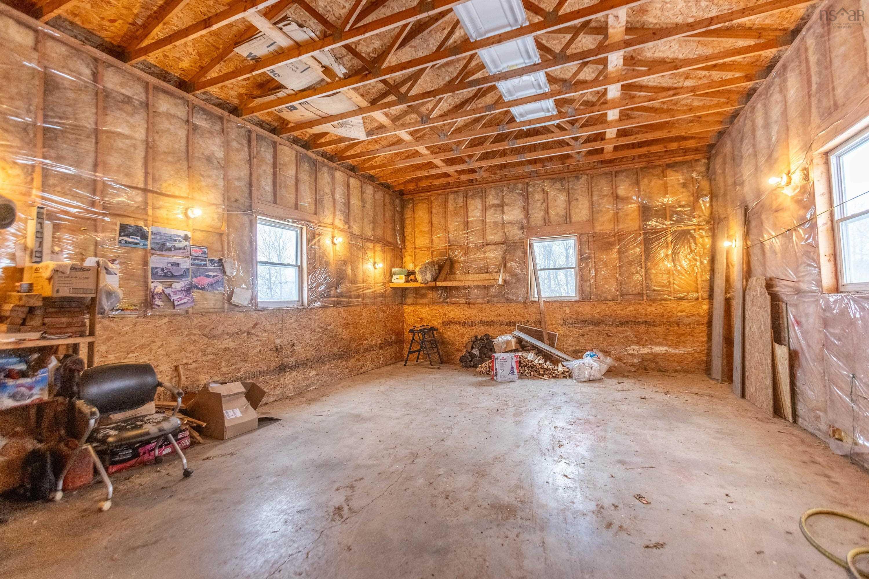 $319,900.00: 482 Highway 204, Brookdale