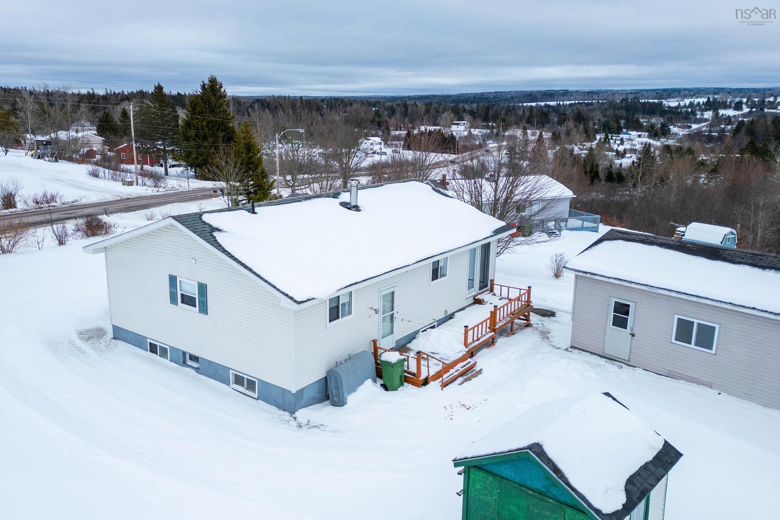 $319,900.00: 482 Highway 204, Brookdale