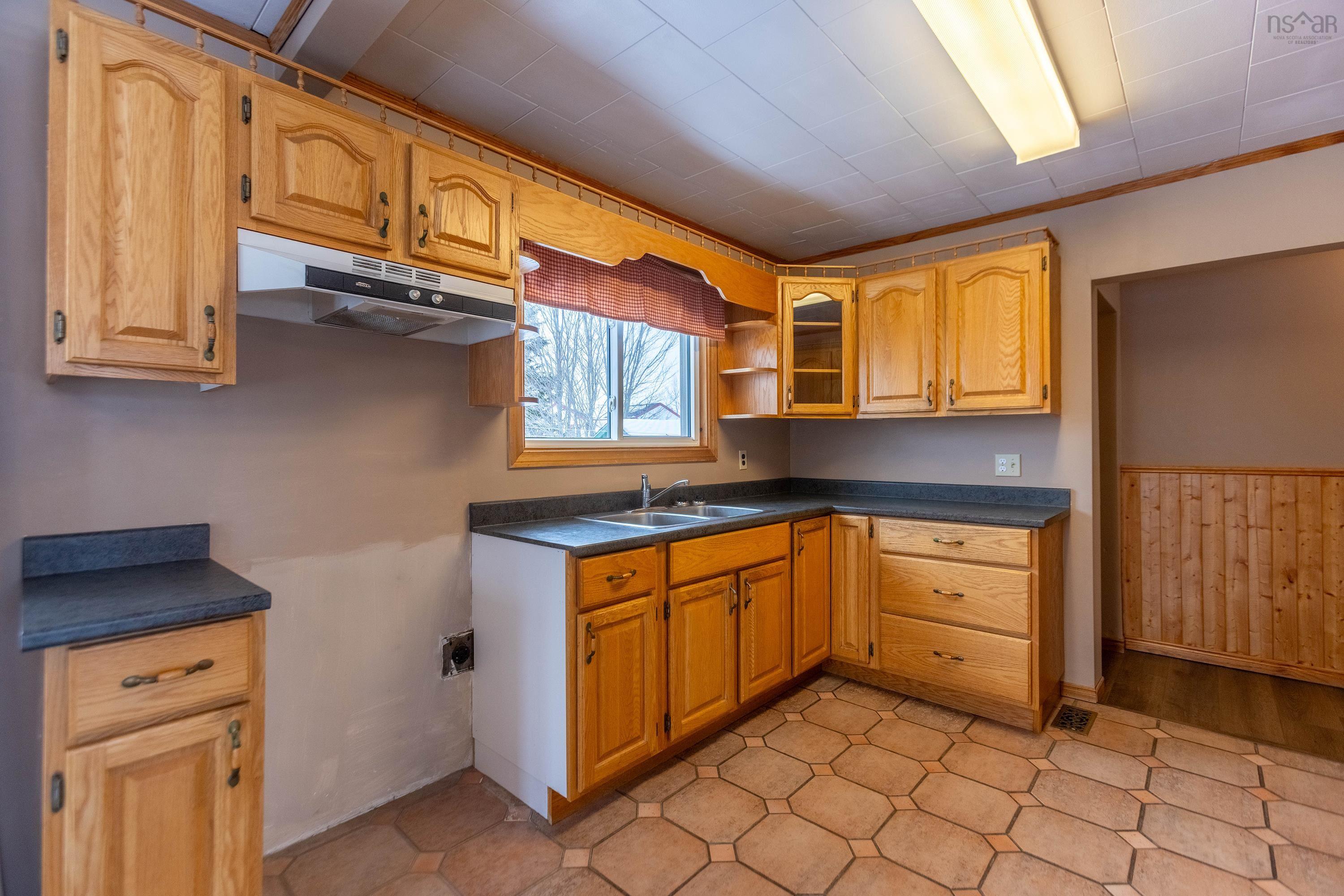 $319,900.00: 482 Highway 204, Brookdale