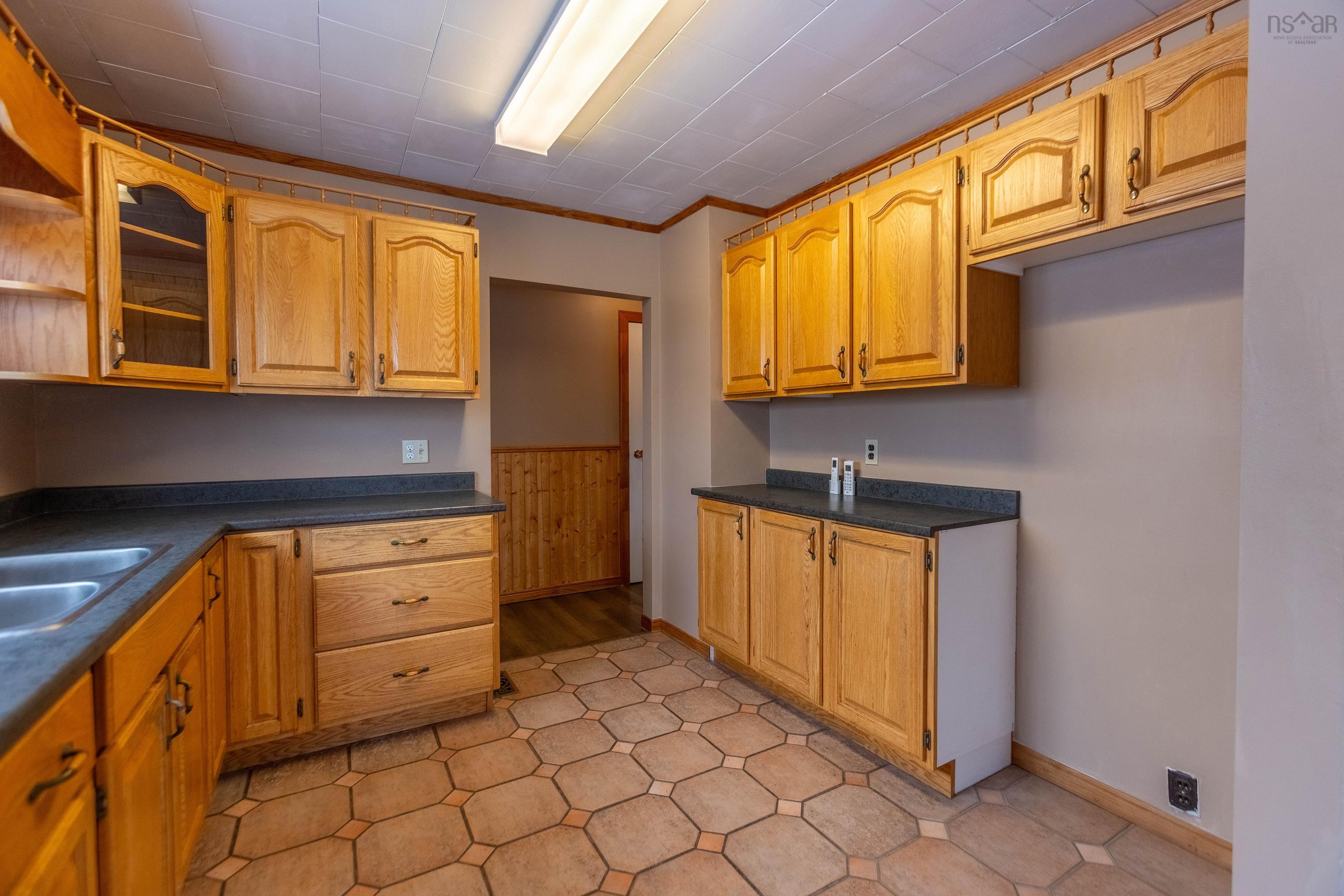 $319,900.00: 482 Highway 204, Brookdale