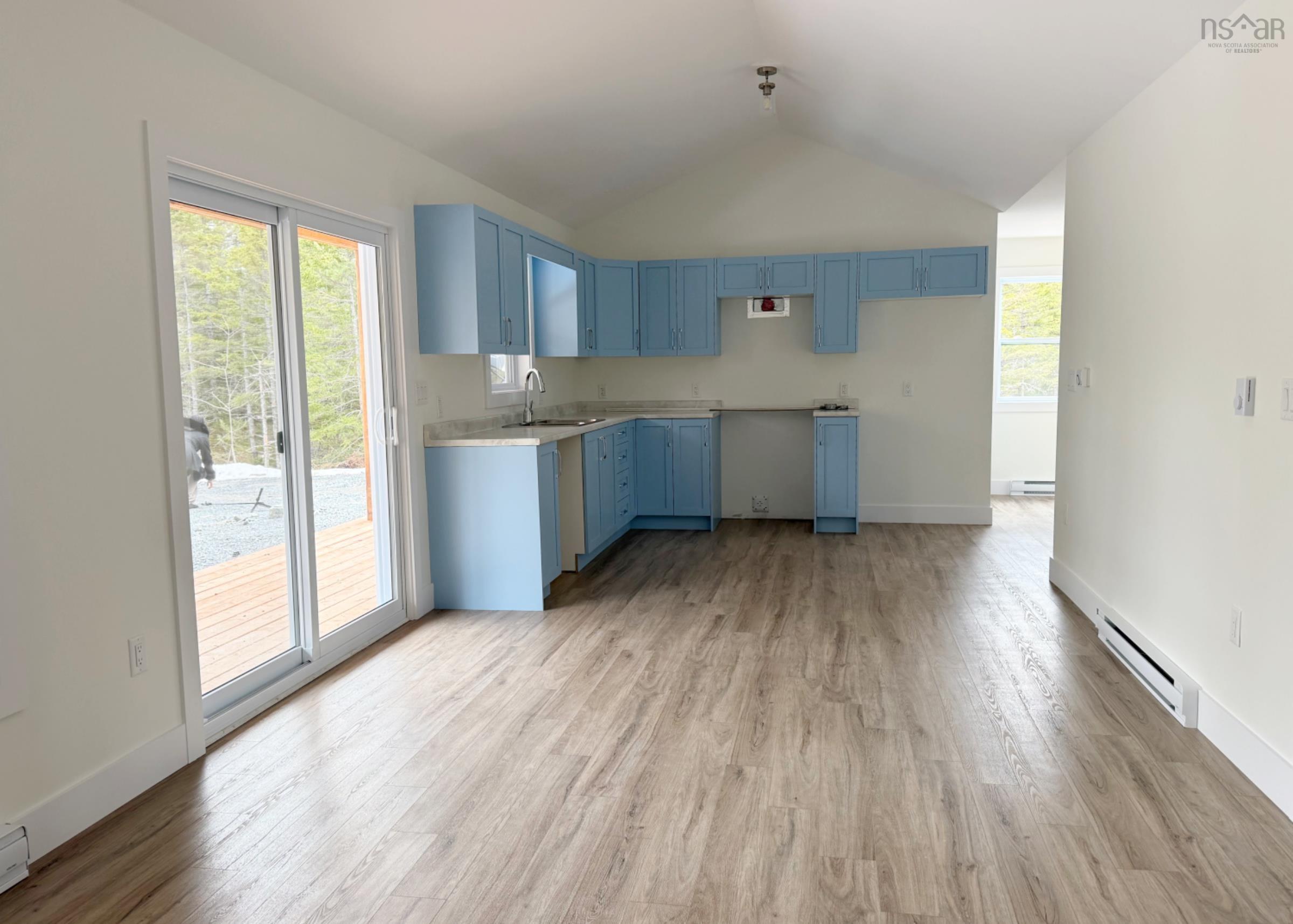 $399,900.00: 275 38 Lakewood Court, East Uniacke