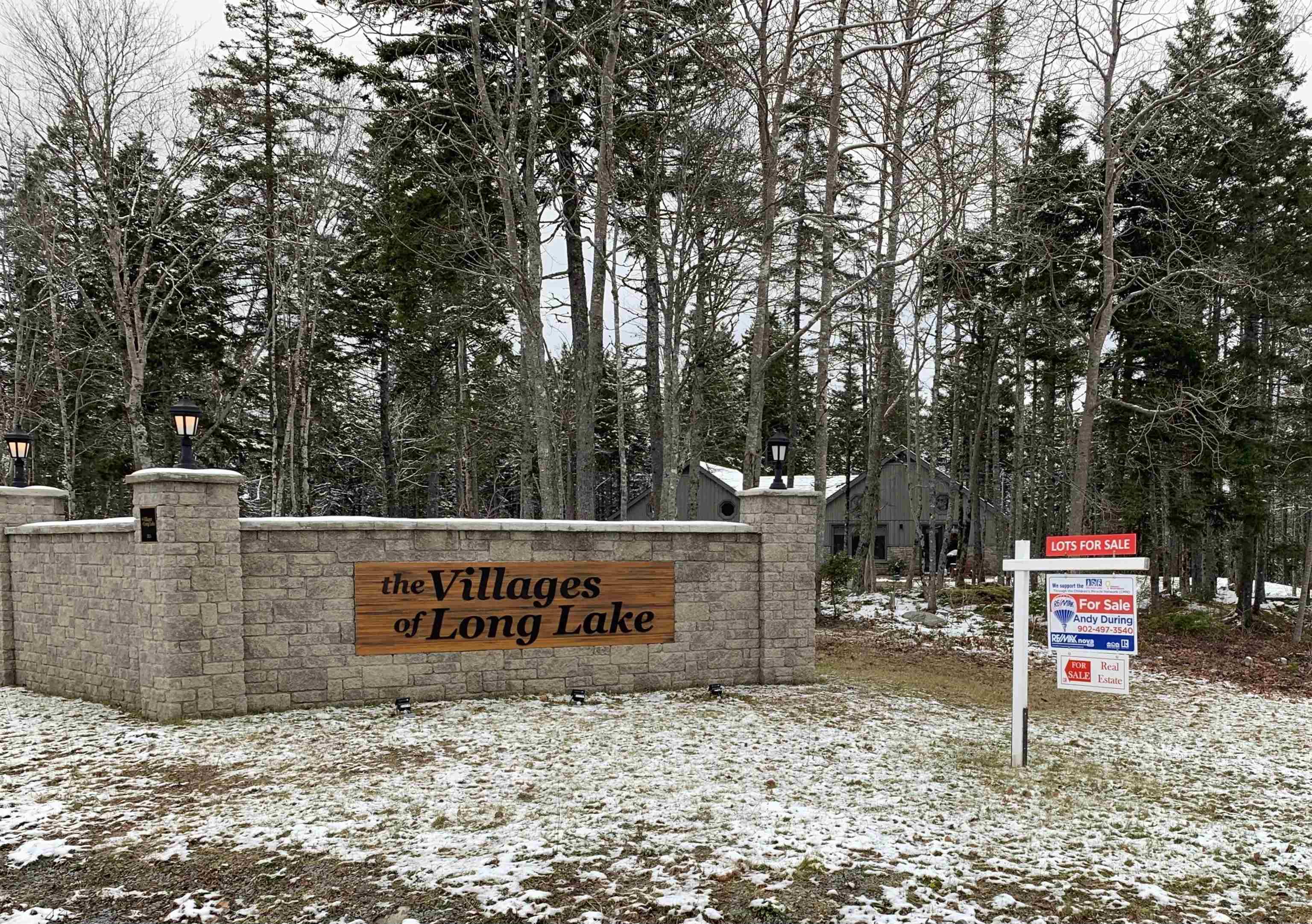 $399,900.00: 275 38 Lakewood Court, East Uniacke