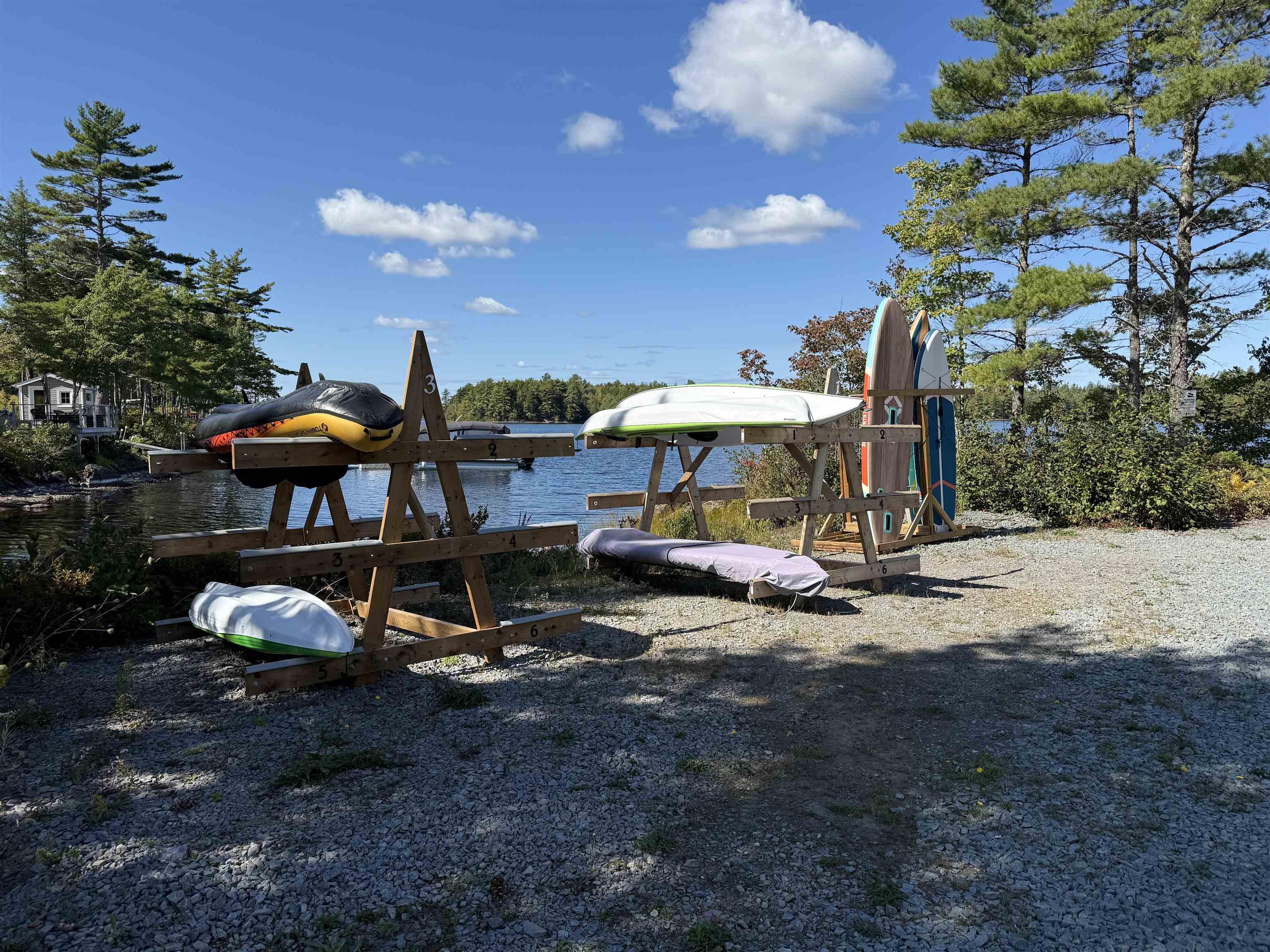 $399,900.00: 275 38 Lakewood Court, East Uniacke