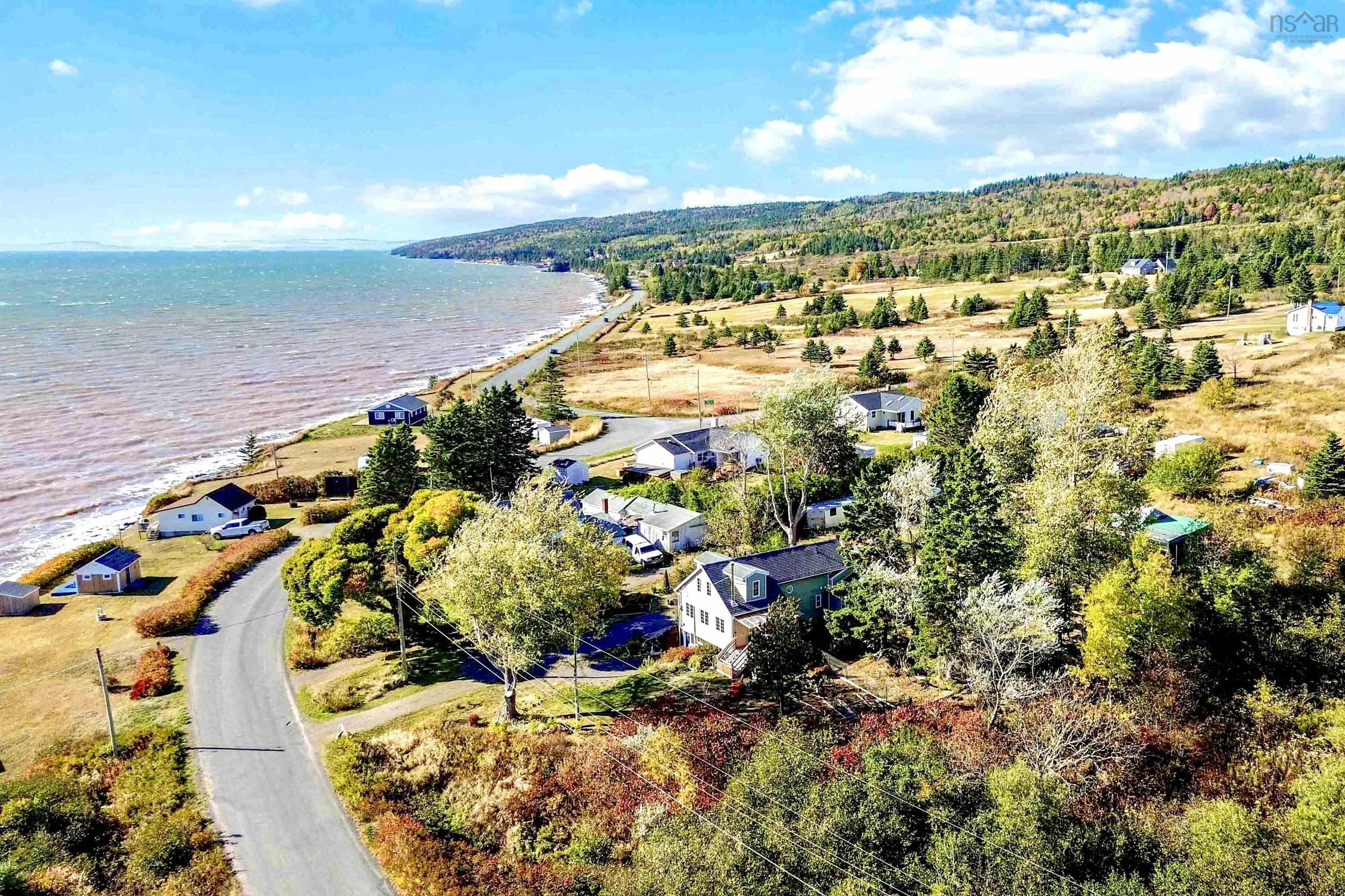 $399,000.00: 1451 Cape Split Road, Scots Bay