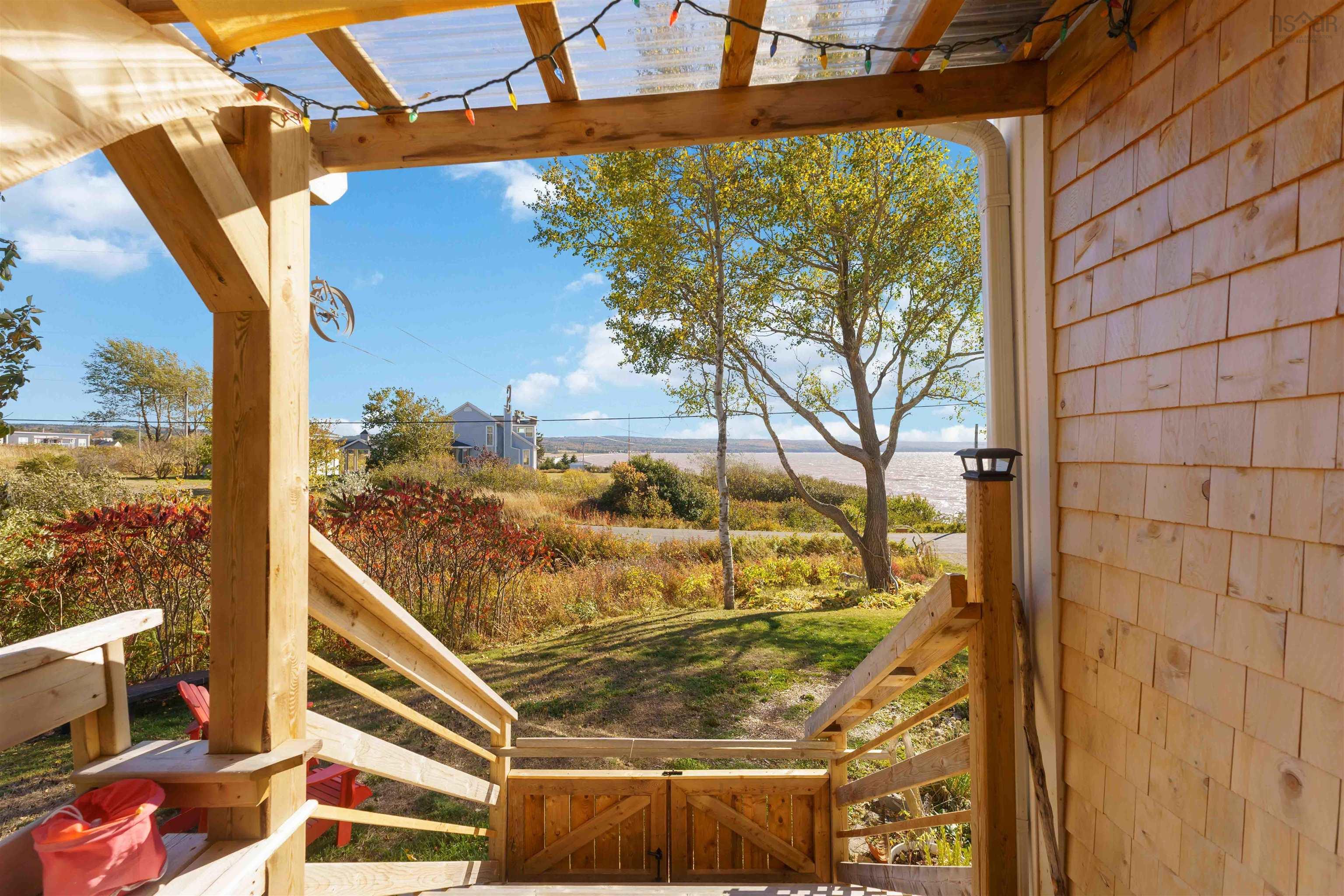 $399,000.00: 1451 Cape Split Road, Scots Bay