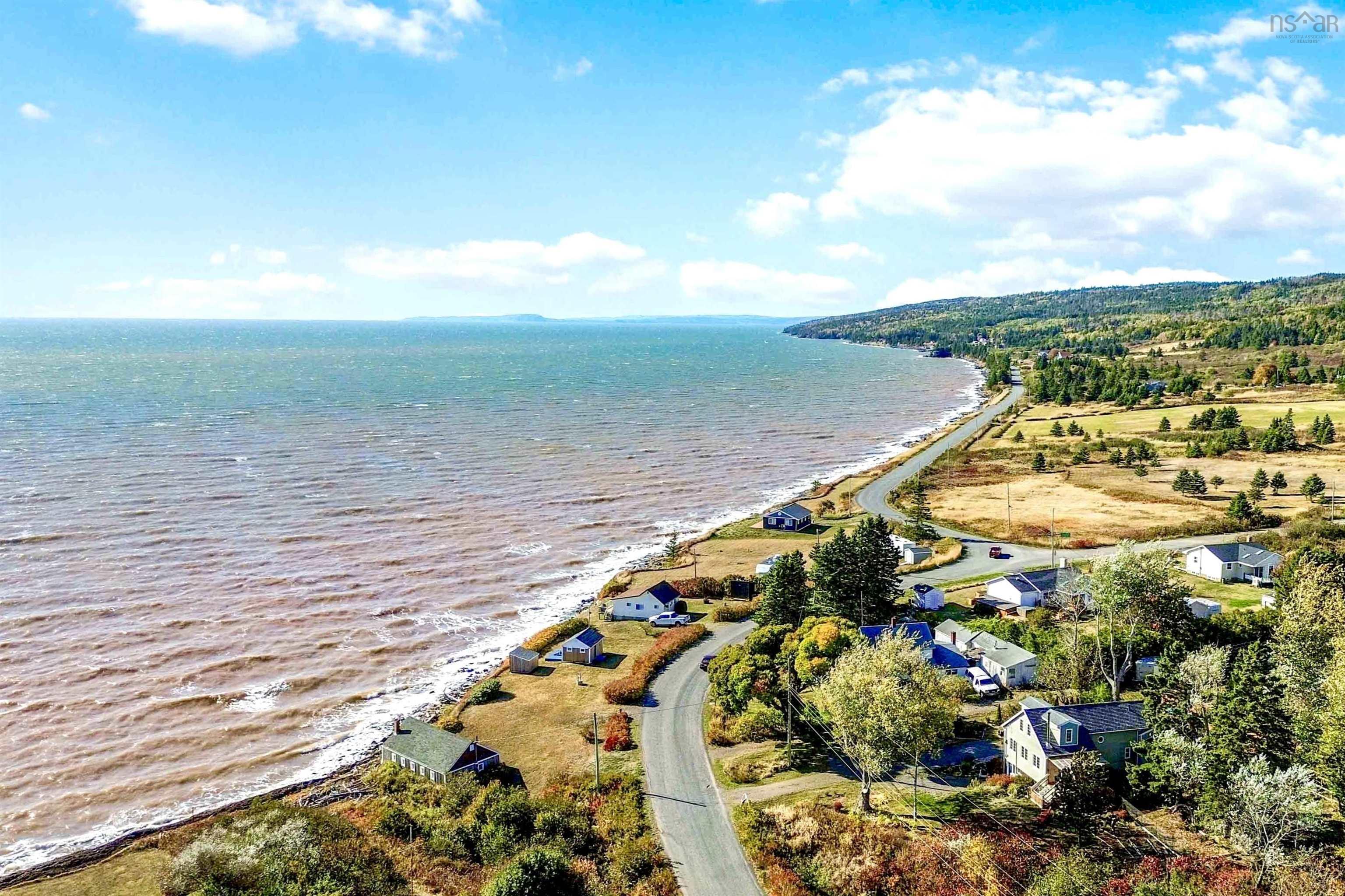 $399,000.00: 1451 Cape Split Road, Scots Bay