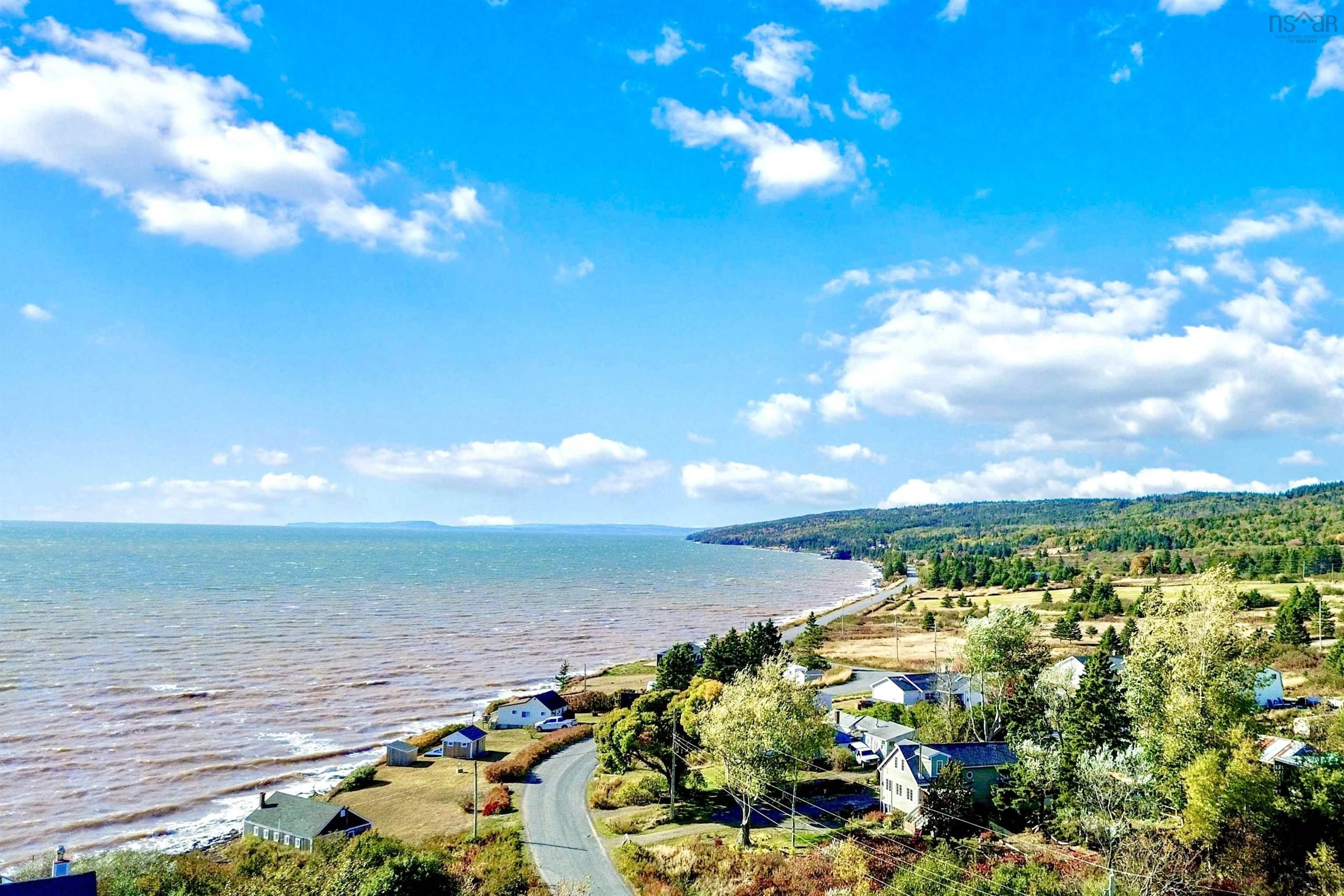 $399,000.00: 1451 Cape Split Road, Scots Bay