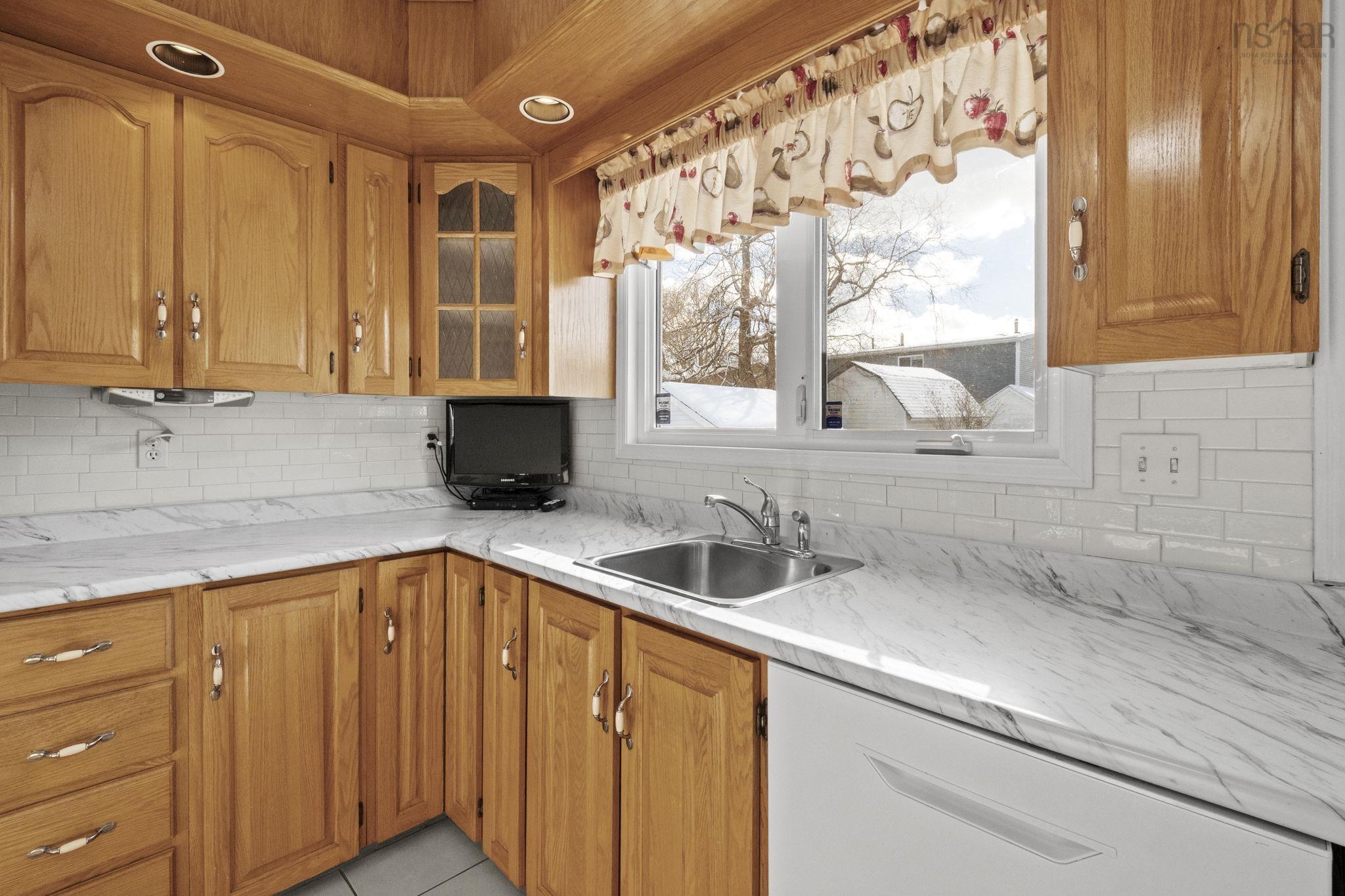 85 Amaranth Crescent, Dartmouth, NS (MLS 202602310)