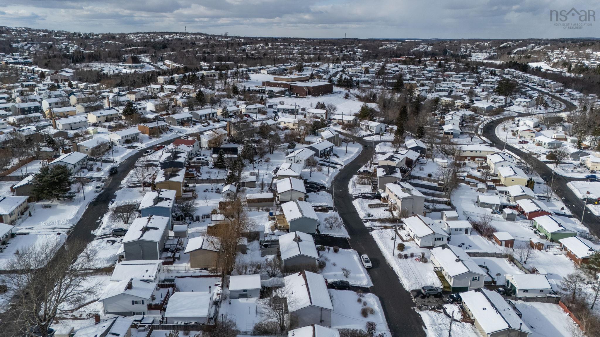 85 Amaranth Crescent, Dartmouth, NS (MLS 202602310)