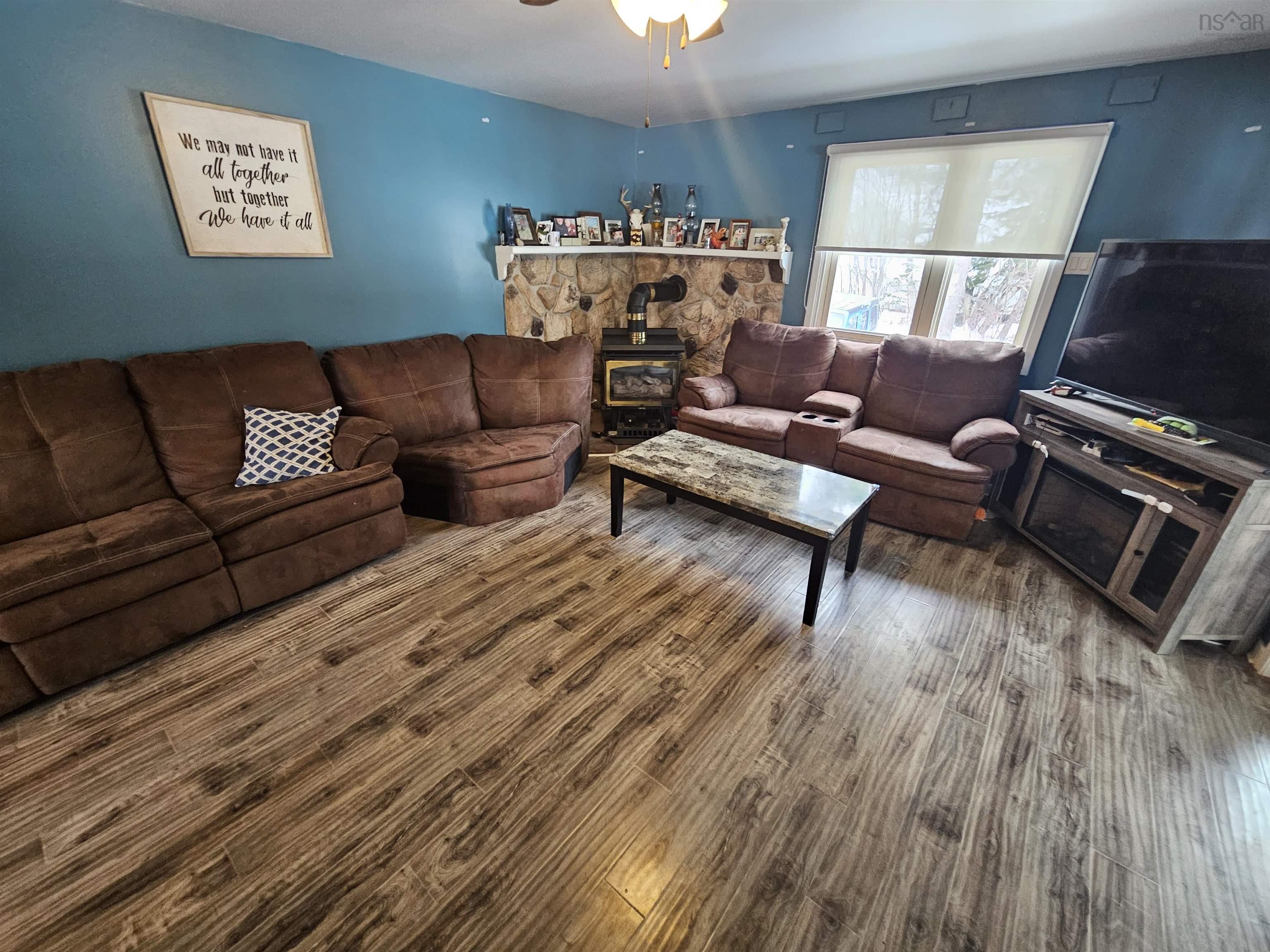 $289,900.00: 9521 Highway 6 Highway, Pugwash