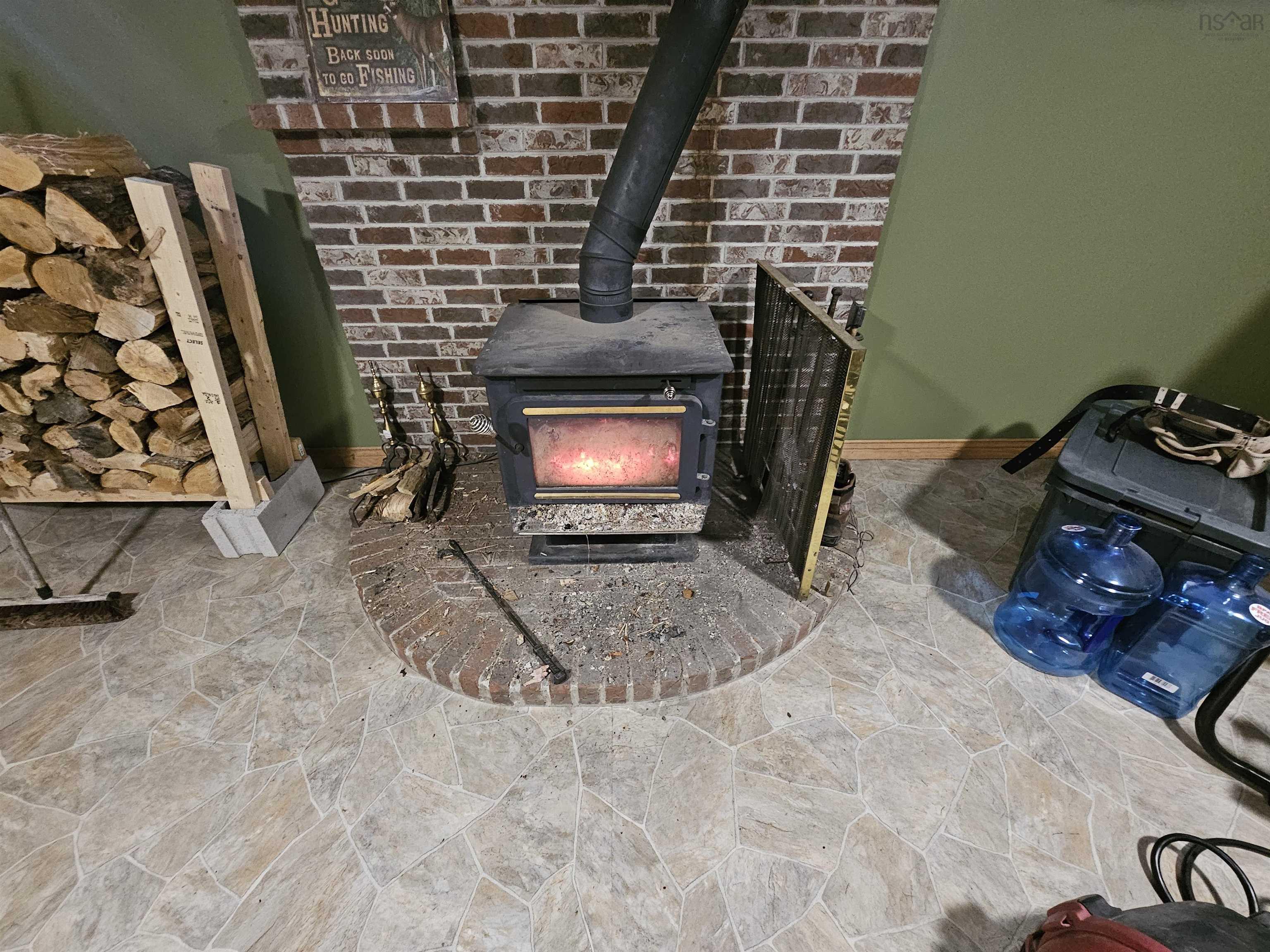 $289,900.00: 9521 Highway 6 Highway, Pugwash