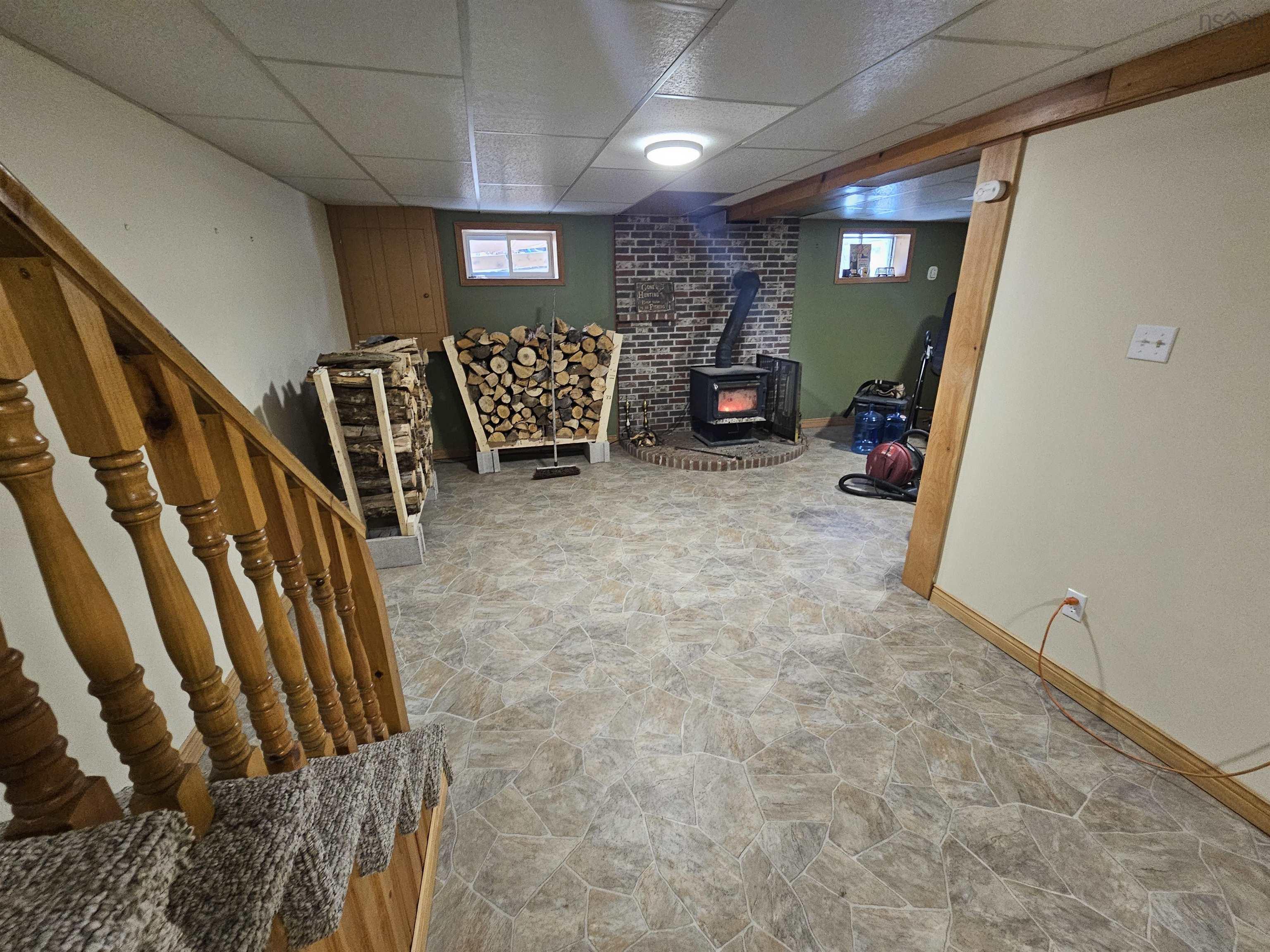 $289,900.00: 9521 Highway 6 Highway, Pugwash