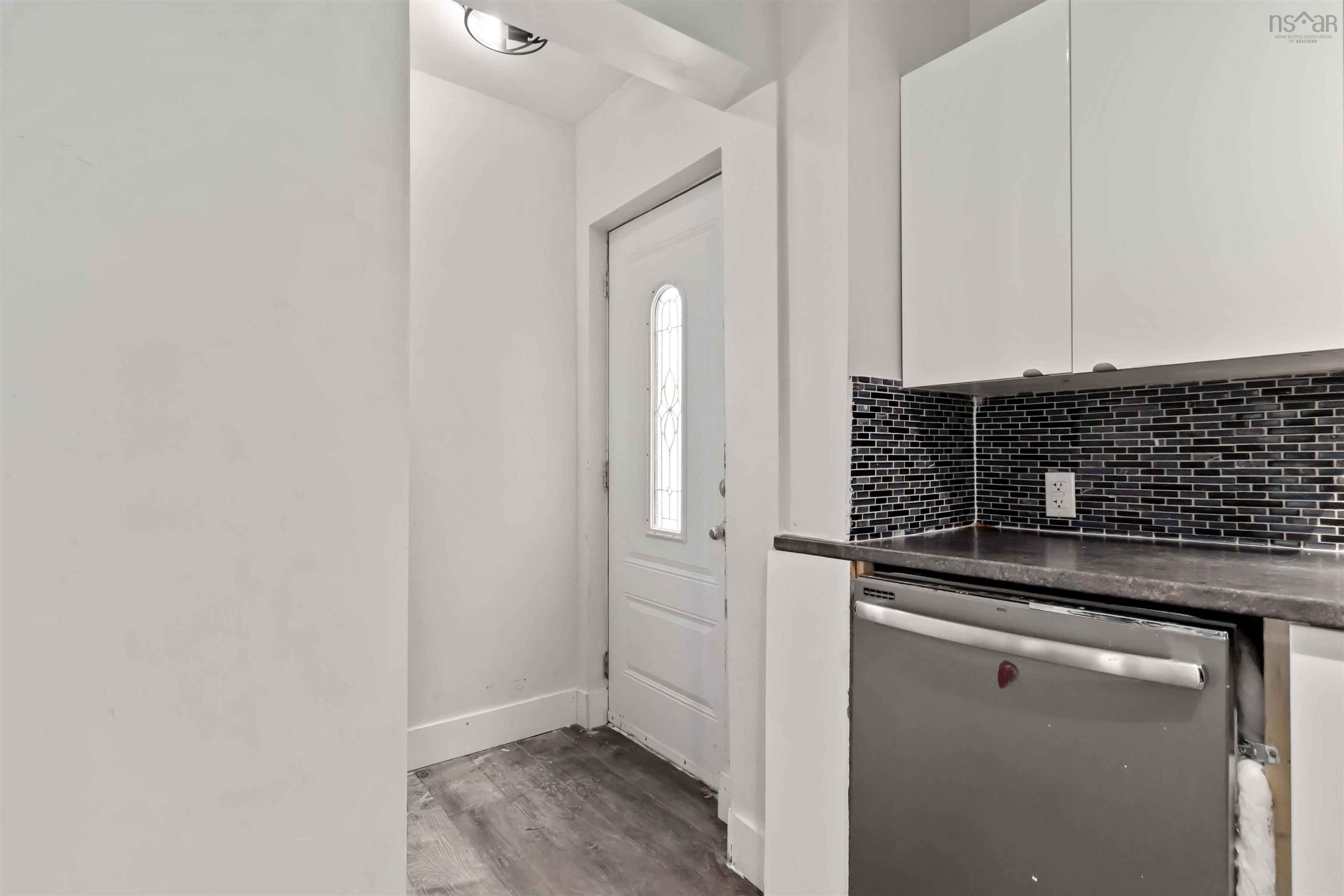 102 King Street, Dartmouth, NS (MLS 202602312)