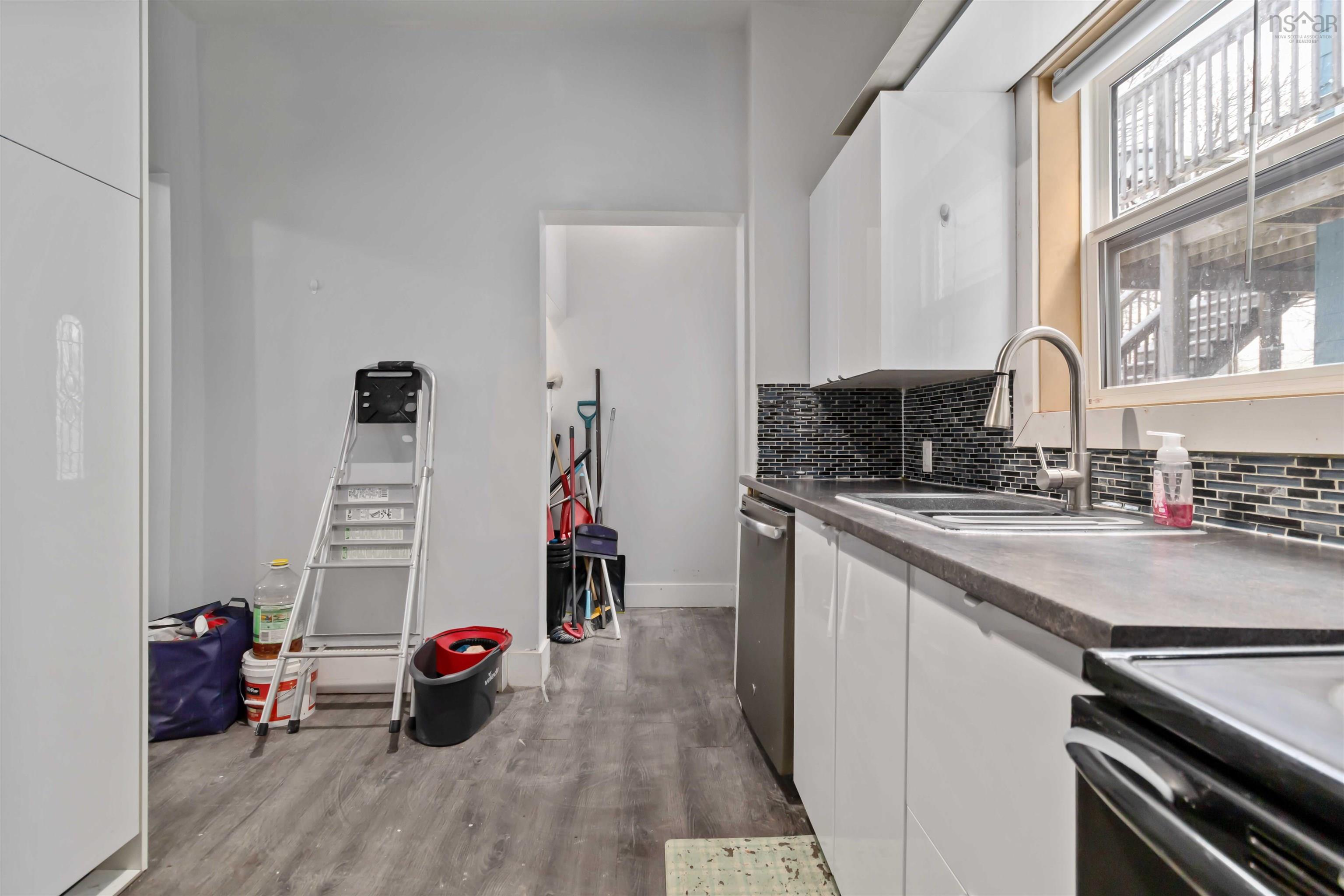 102 King Street, Dartmouth, NS (MLS 202602312)