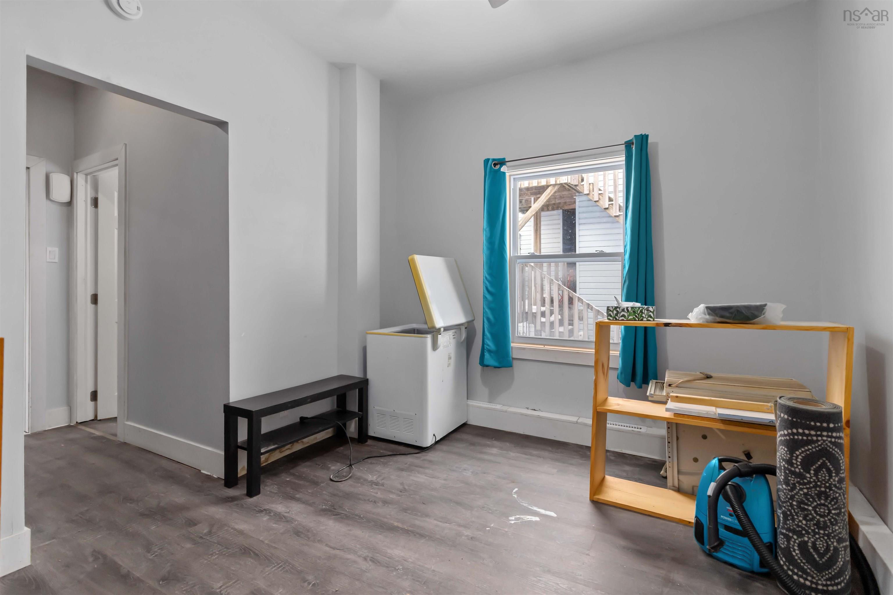 102 King Street, Dartmouth, NS (MLS 202602312)