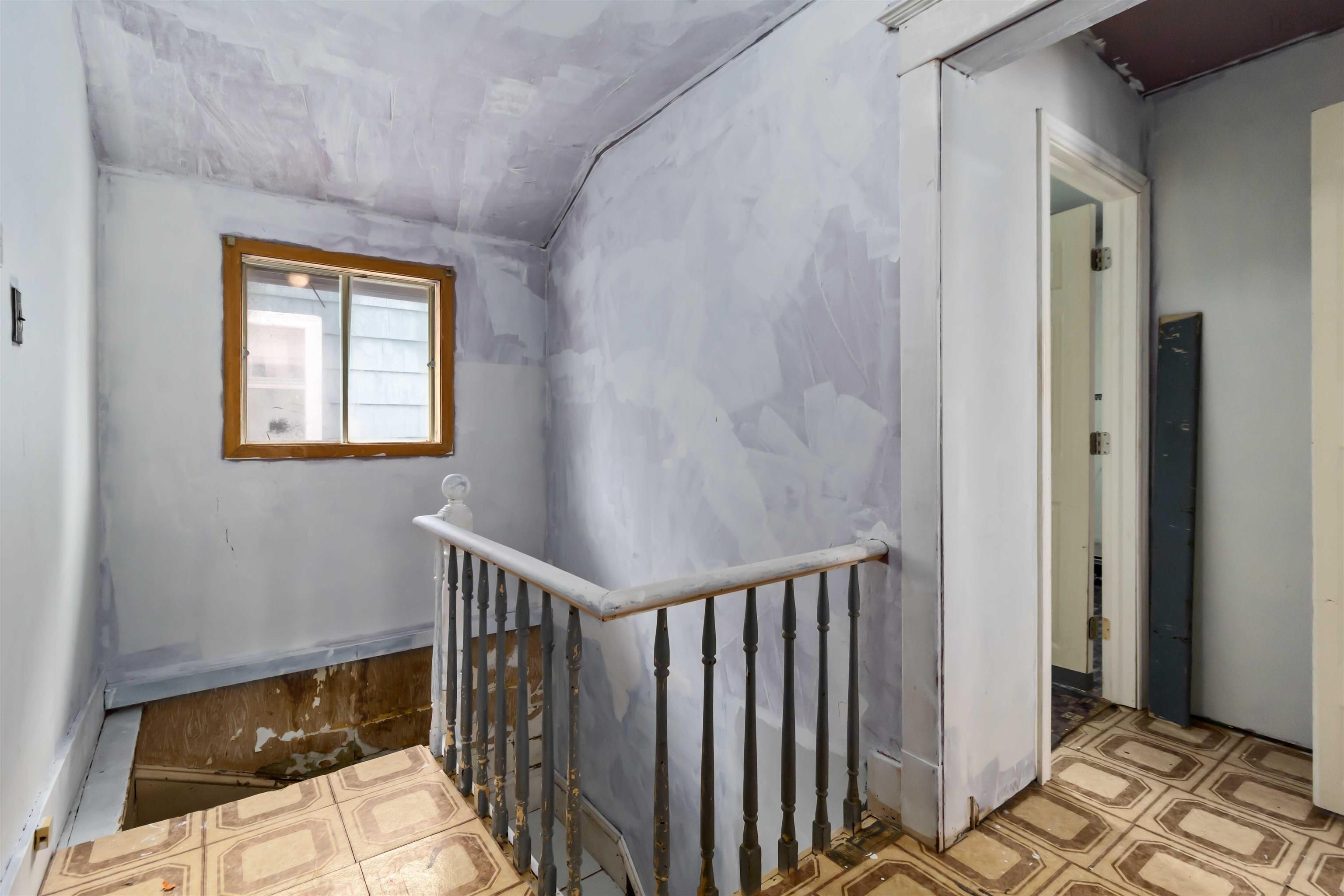 102 King Street, Dartmouth, NS (MLS 202602312)