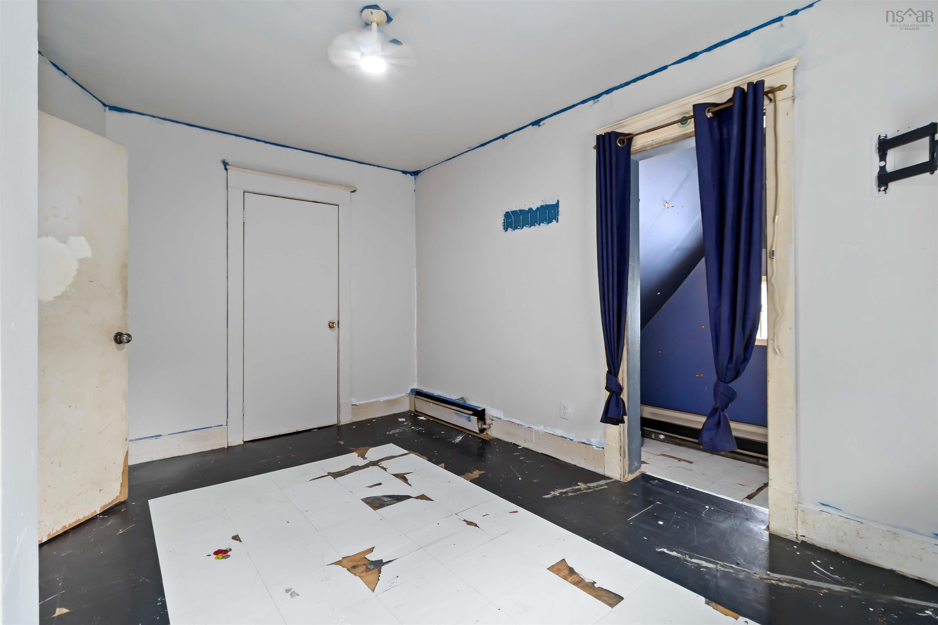 102 King Street, Dartmouth, NS (MLS 202602312)