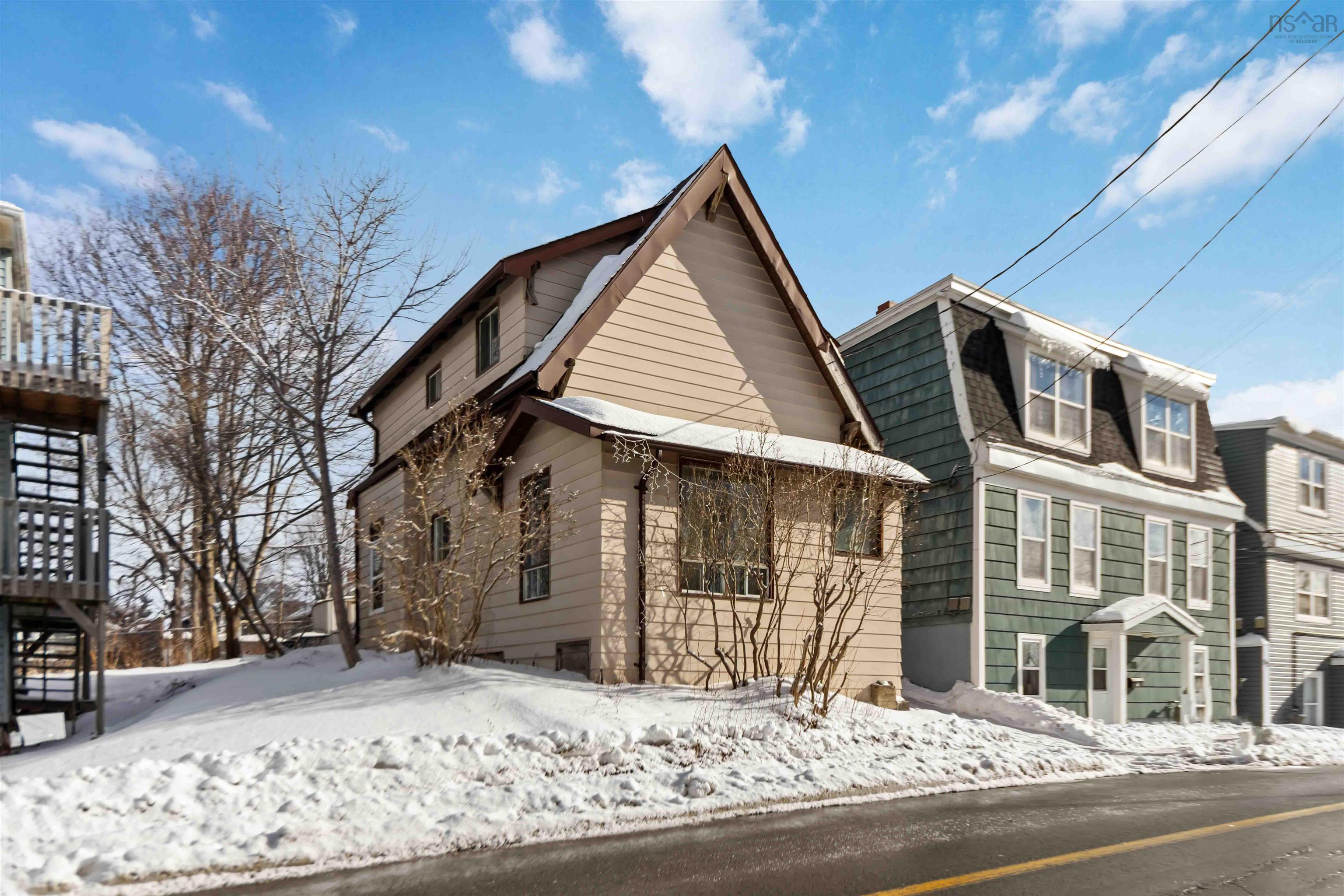 102 King Street, Dartmouth, NS (MLS 202602312)