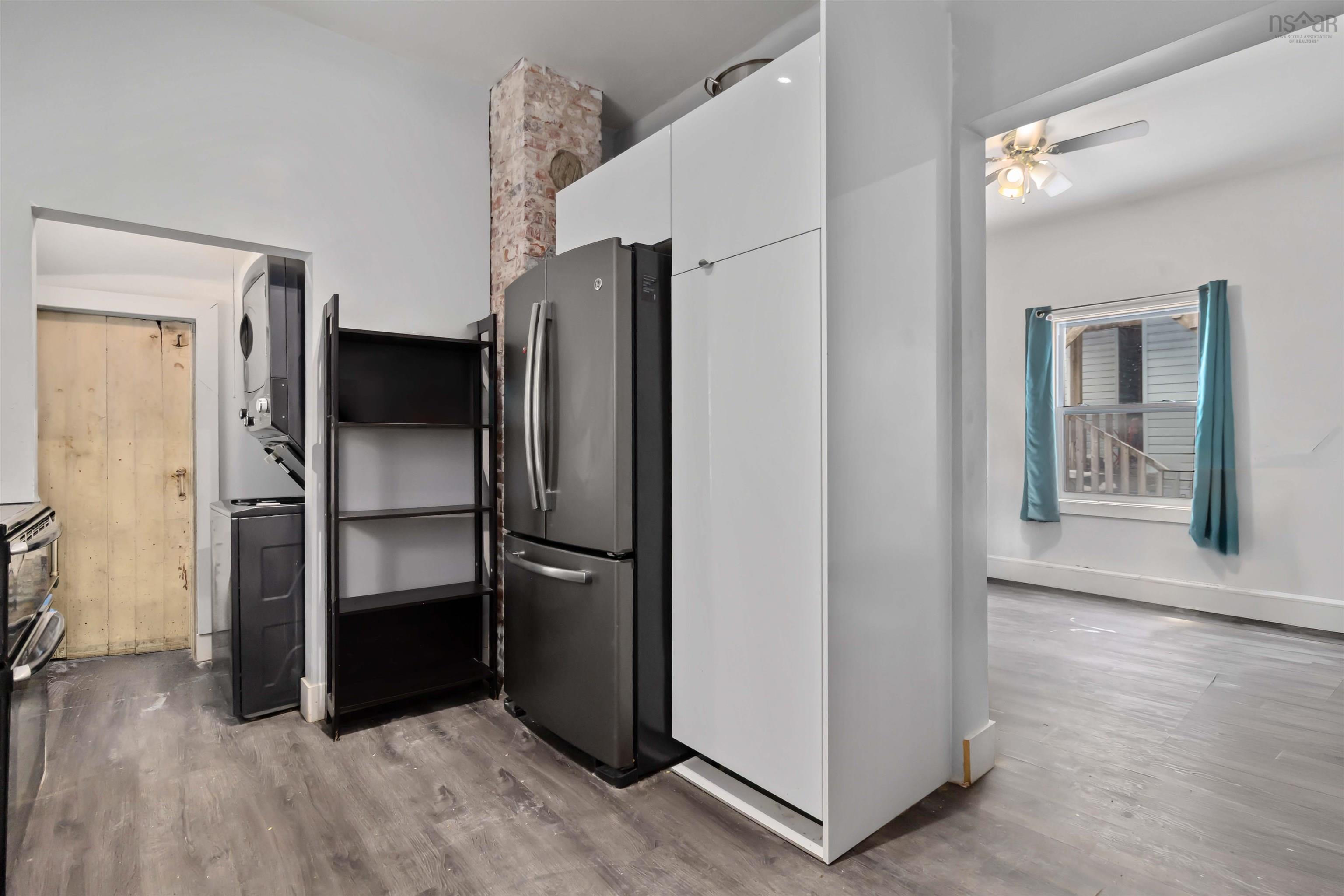 102 King Street, Dartmouth, NS (MLS 202602312)